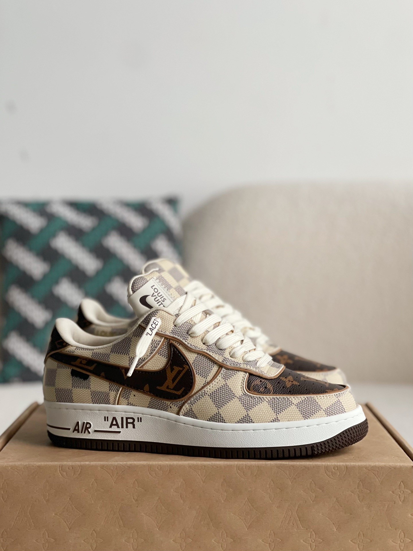 「#1580」Nike x Louis Vuitton Trainers Sneakers - Image 2
