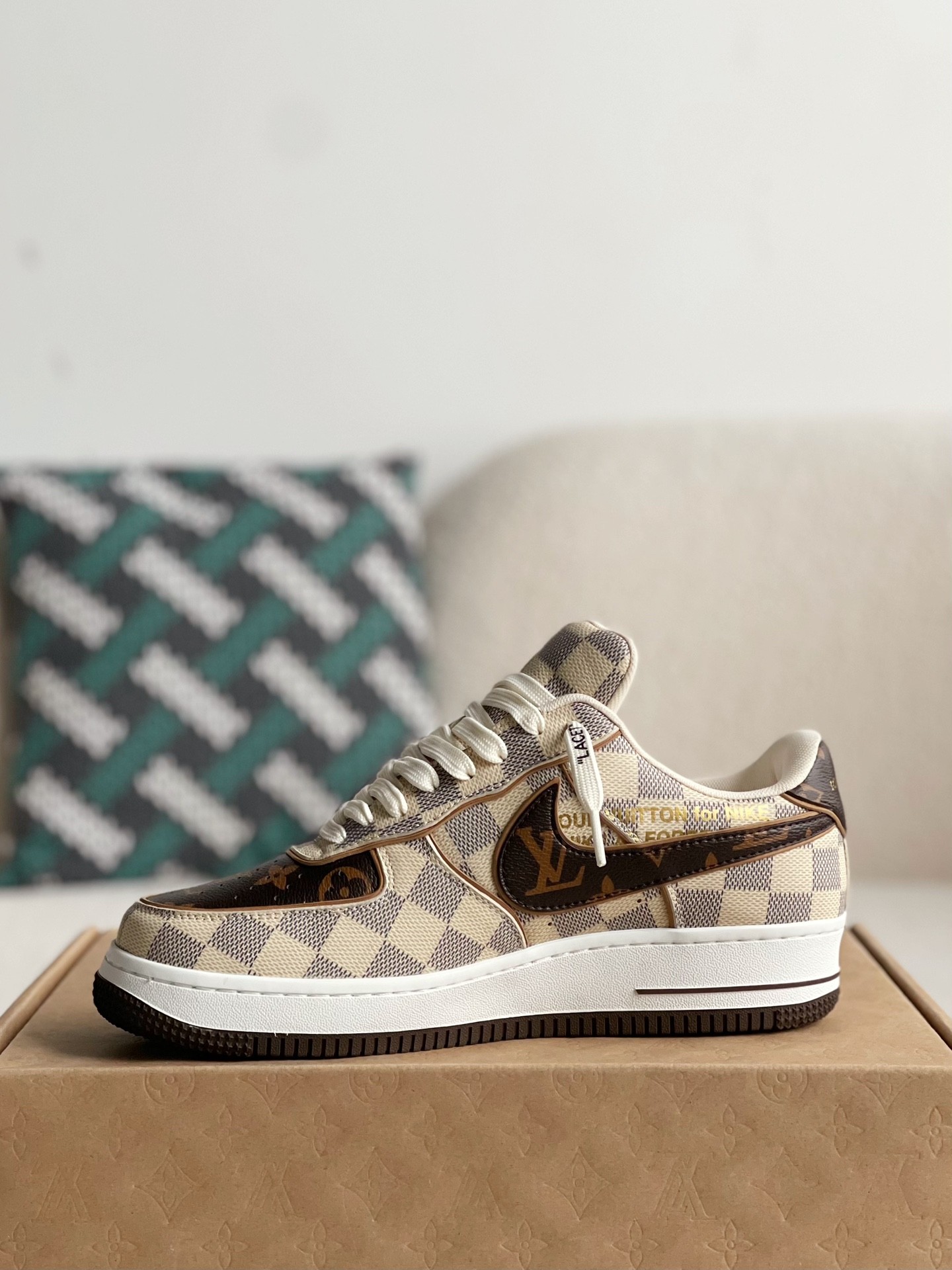 「#1580」Nike x Louis Vuitton Trainers Sneakers - Image 4