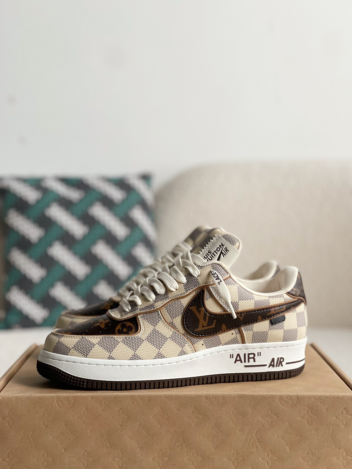 「#1580」Nike x Louis Vuitton Trainers Sneakers