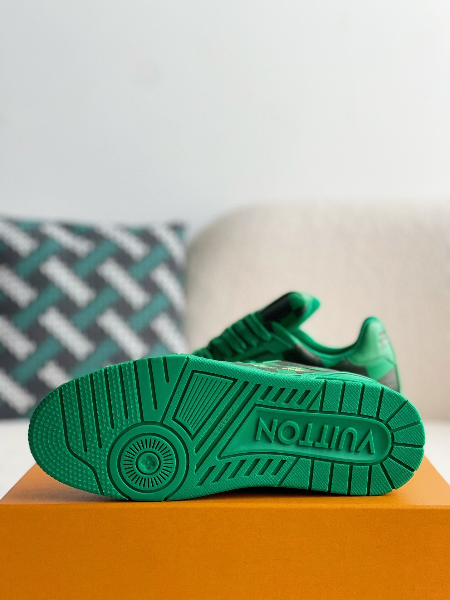 「#1663」LOUIS VUITTON TRAINER MAXI SNEAKERS - Image 5