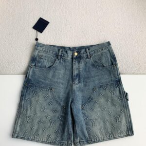 「#1728」LOUIS VUITTON Jean shorts