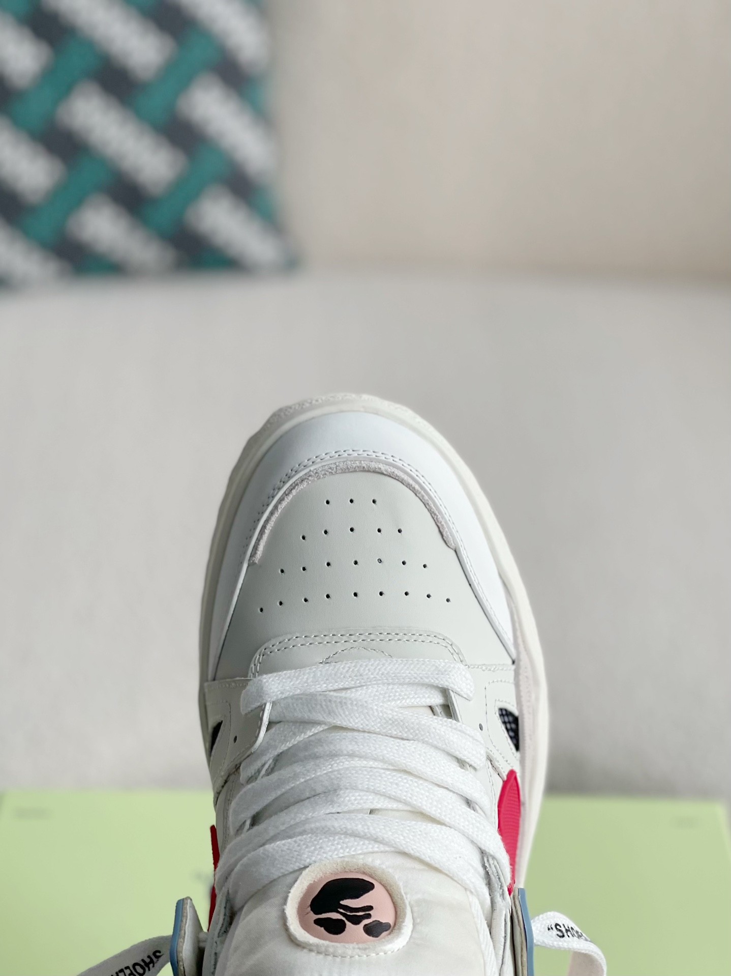 「#1752」Off-White Out-Off-Office Leather sneakers - Image 9