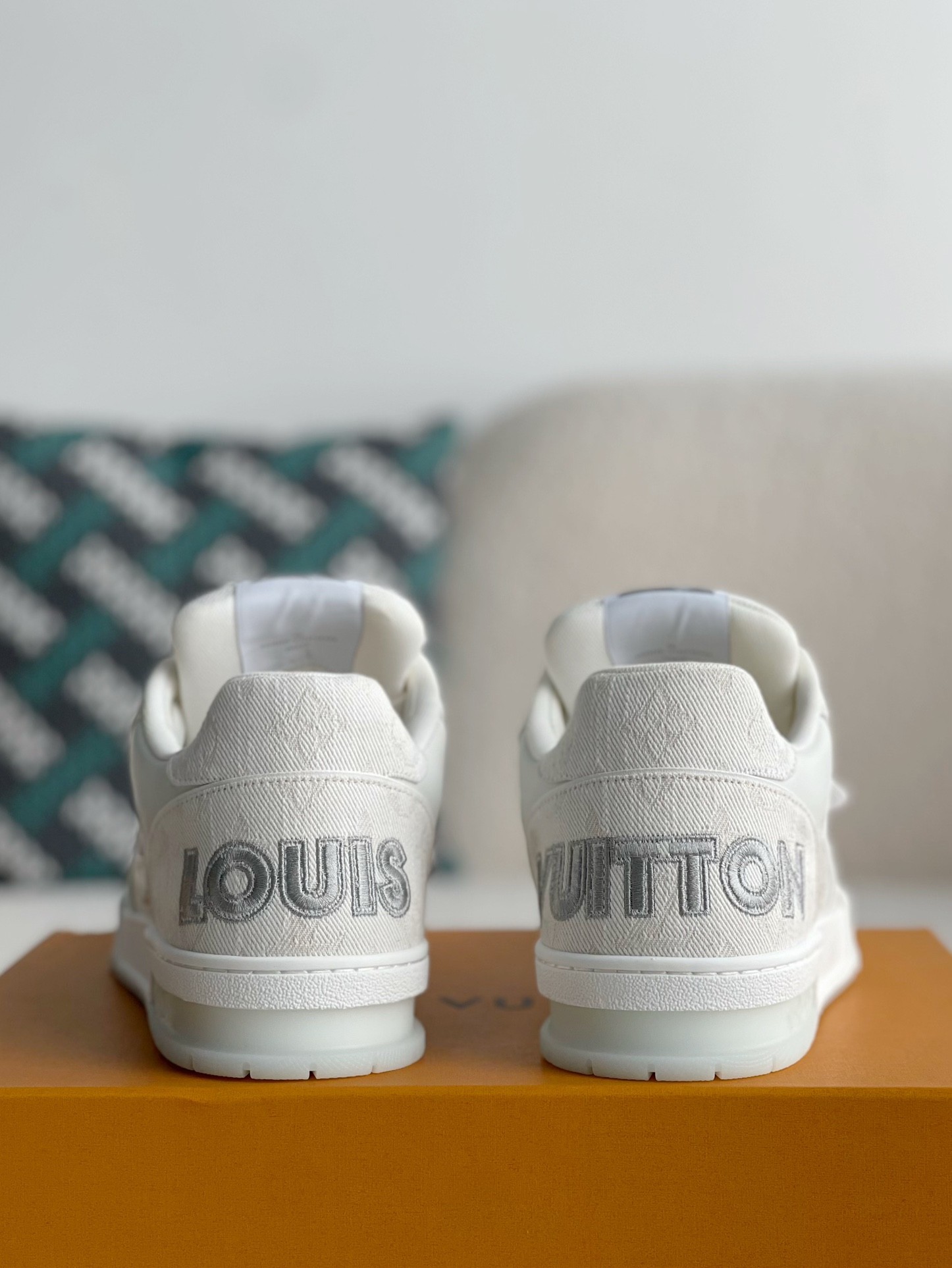 「#176」LOUIS VUITTON TRAINER 1A9IQ5 Sneakers - Image 3