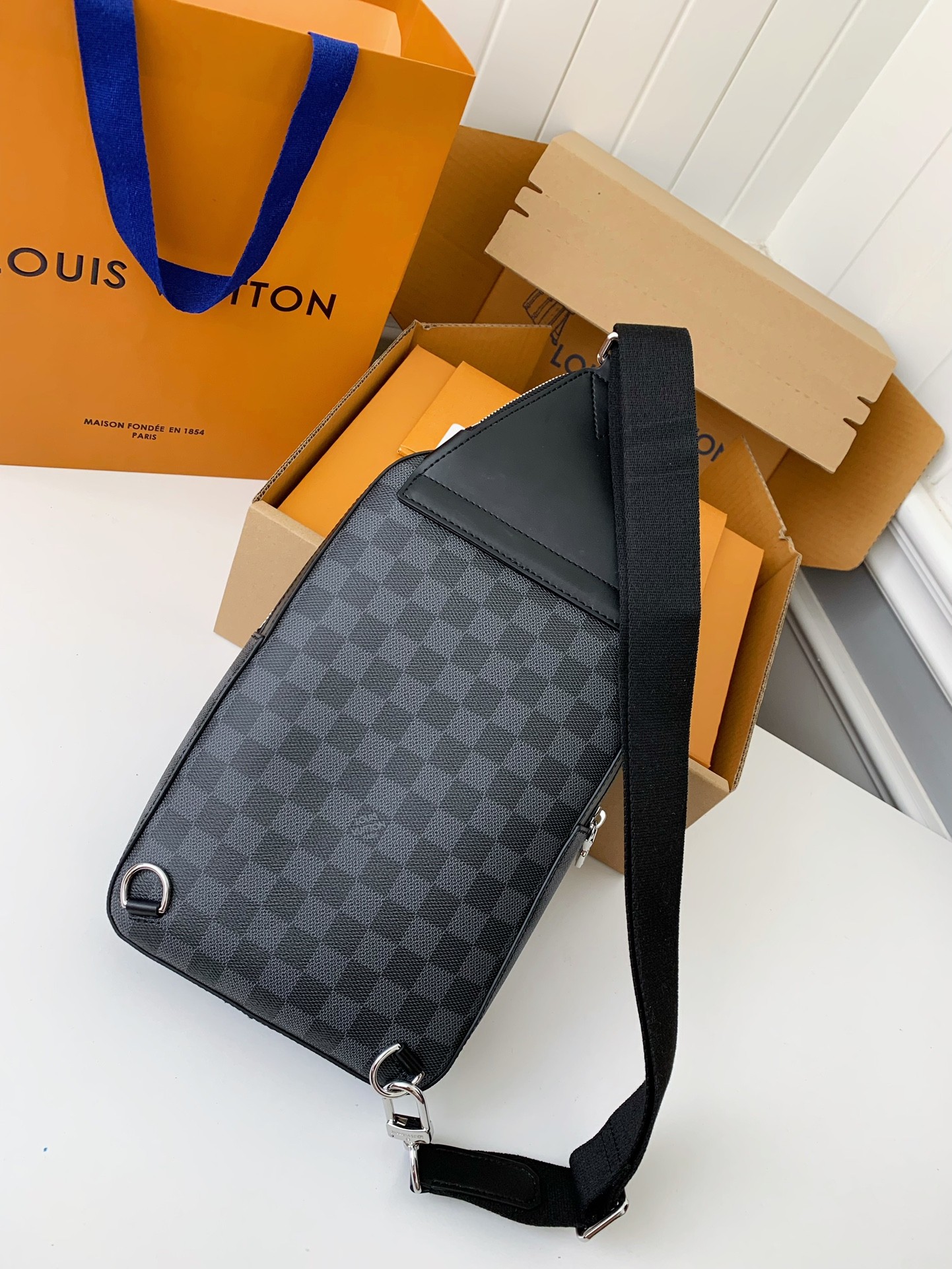 「#1825」Louis Vuitton damier graphite Men's Shoulder Bags M45302, Top Quality Size: 20X31X7cm - Image 7