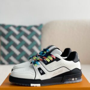 「#1826」LOUIS VUITTON SNEAKERS