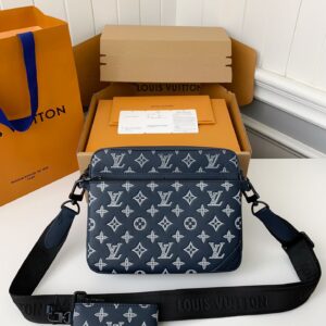 「#1868」Louis Vuitton The new TRIO Postman Pack M24753 Size: 25*18.5*7cm