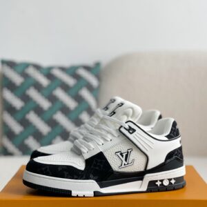 「#1900」LOUIS VUITTON SNEAKERS