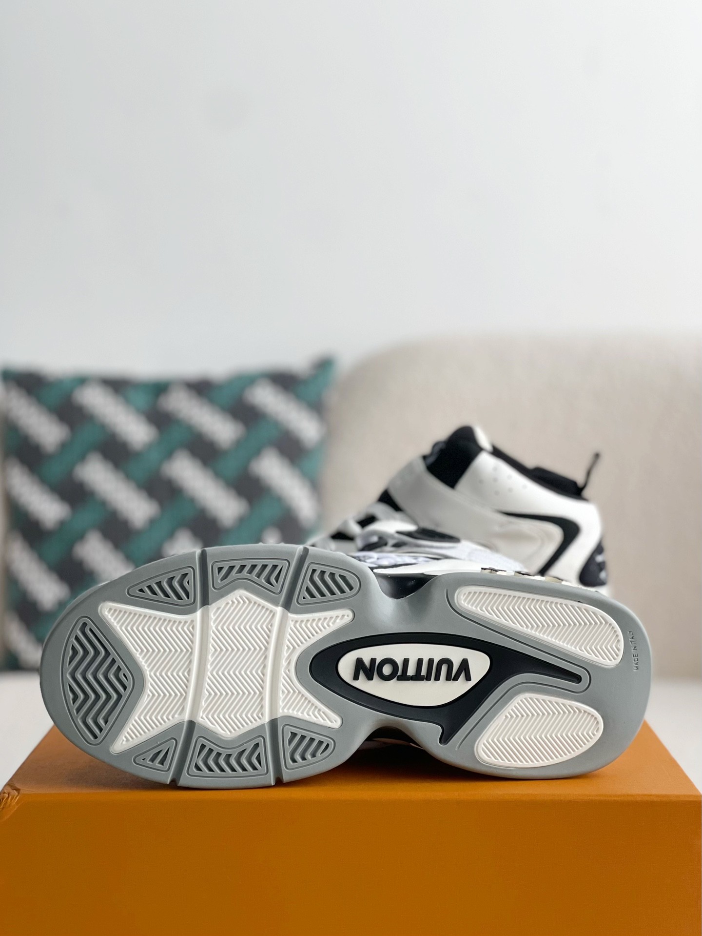 「#1966」LOUIS VUITTON Trainer Adjustable Mode Paste Sports Casual Shoes - Image 5