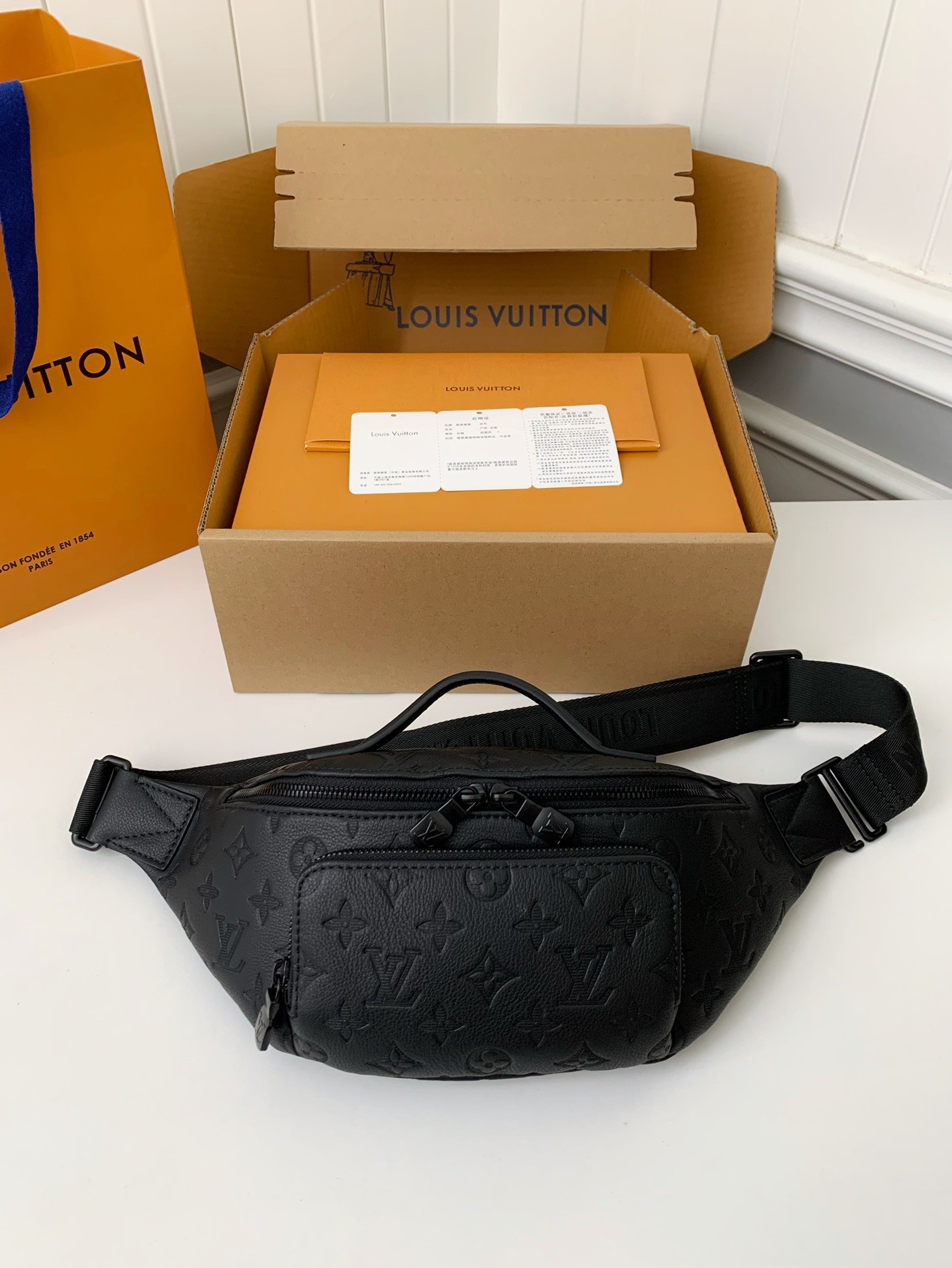 「#1991」New Louis Vuitton RUSH waist bag M47058 Size: 30*15*8cm