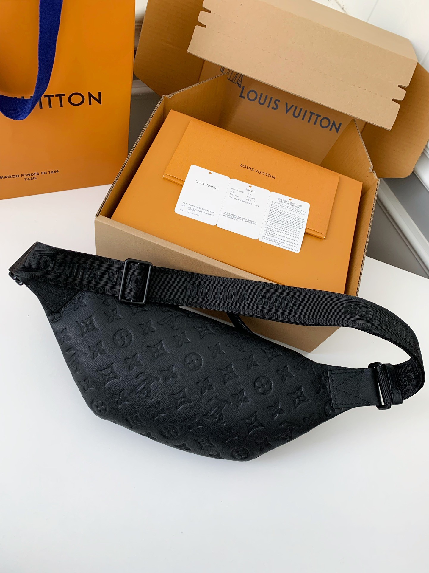 「#1991」New Louis Vuitton RUSH waist bag M47058 Size: 30*15*8cm - Image 6