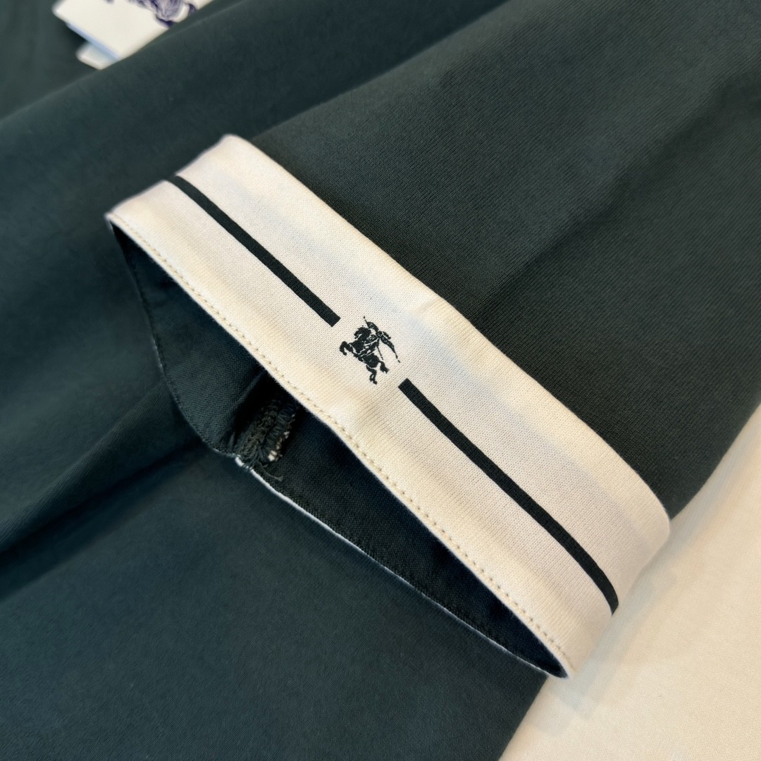 「#2009」Burberry 2024ss the latest white cloth cuffs stitching small war horse printed cotton t-shirt - Image 4