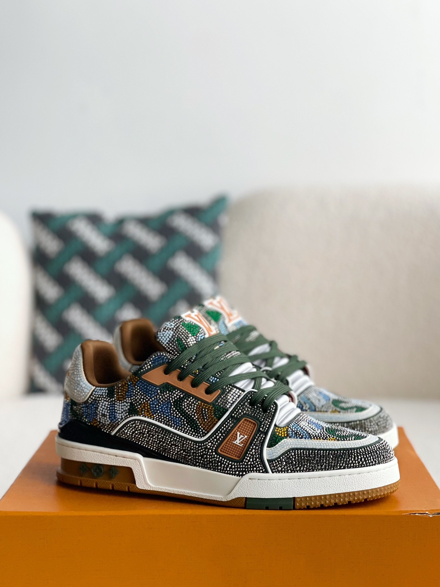 「#308」LOUIS VUITTON TRAINER Sneakers - Image 2