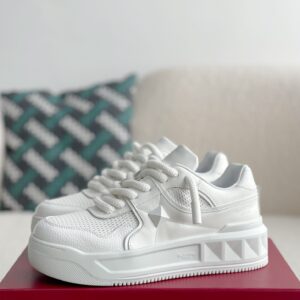 「#2145」Valentino One Stud Sneakers