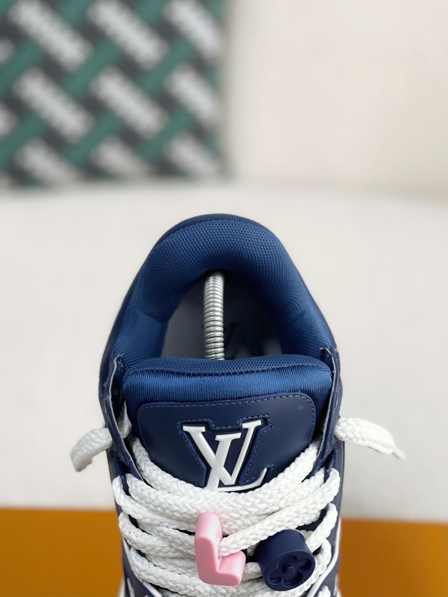 「#2199」LOUIS VUITTON TRAINER 2023Show style Sneakers - Image 9