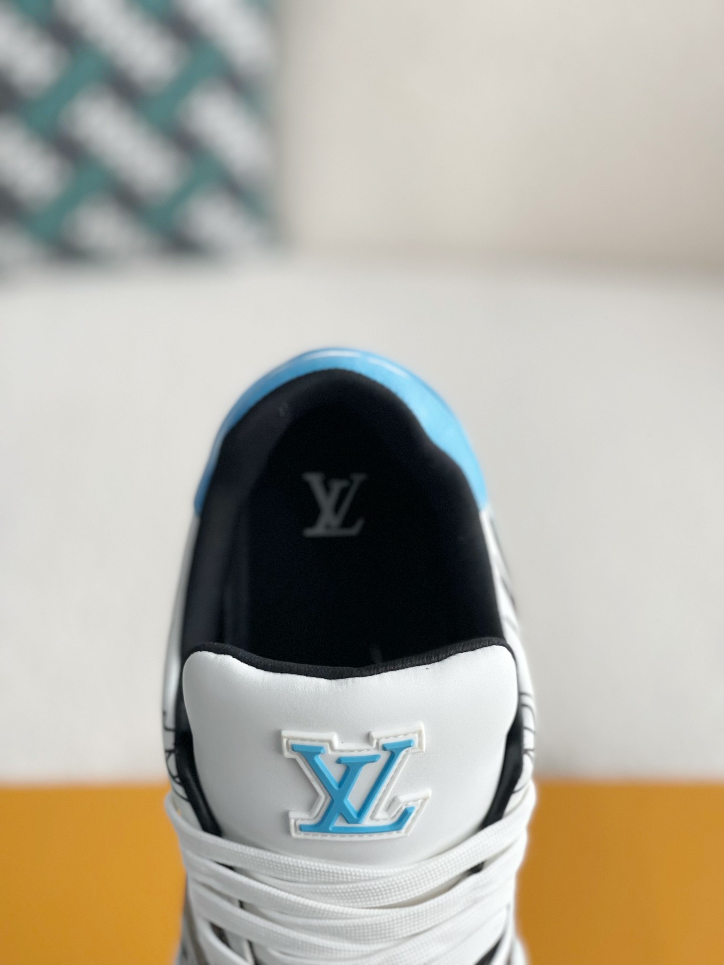 「#296」LOUIS VUITTON TRAINER 1A9IQ5 Sneakers - Image 8