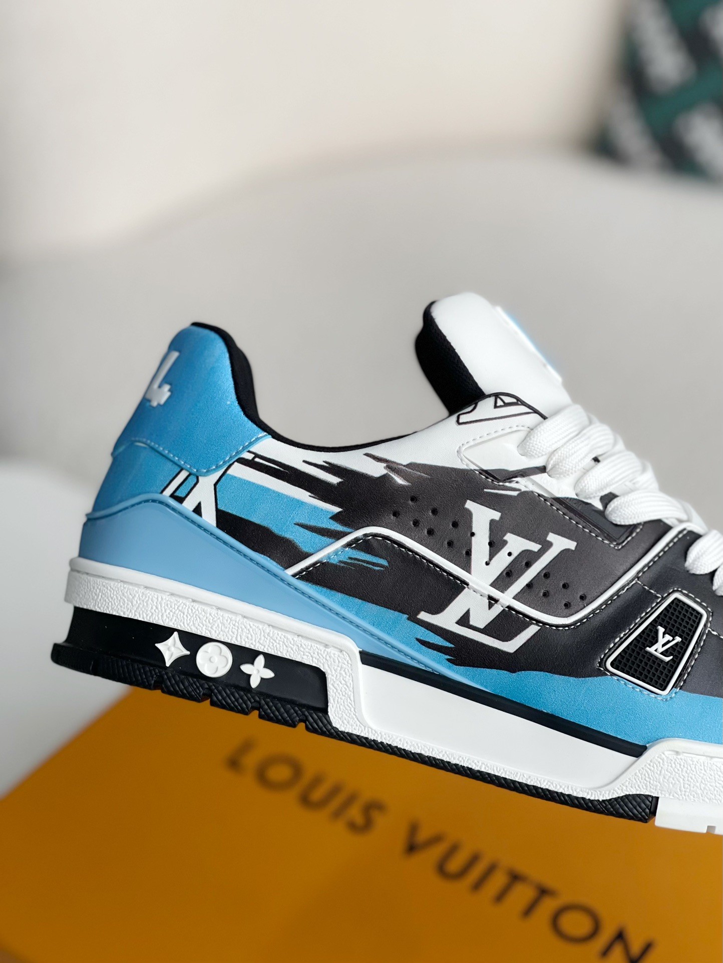 「#296」LOUIS VUITTON TRAINER 1A9IQ5 Sneakers - Image 7