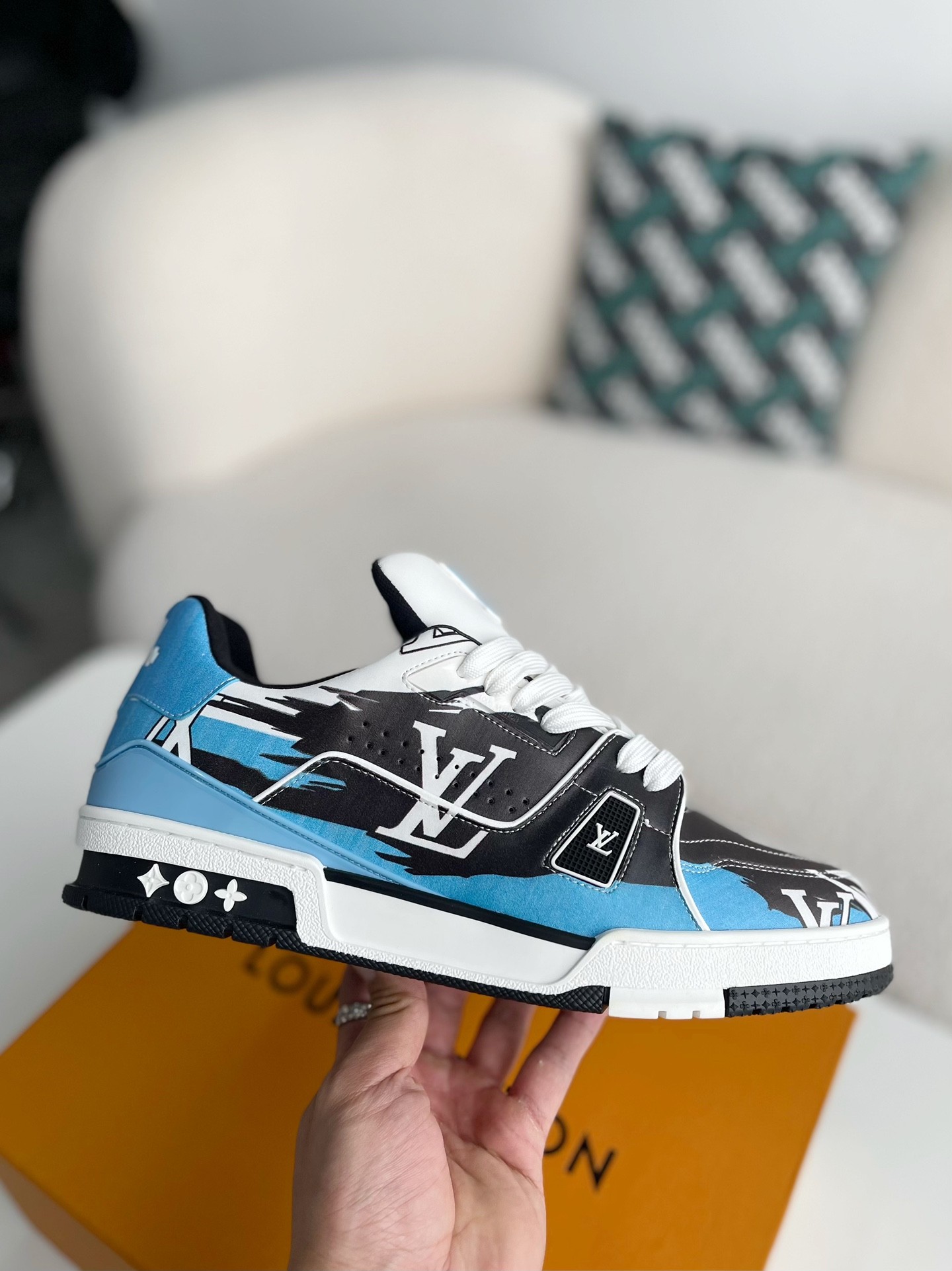 「#296」LOUIS VUITTON TRAINER 1A9IQ5 Sneakers - Image 6
