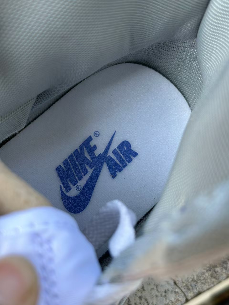 「#2328」Air Jordan 1 Retro High Hyper Royal Smoke Grey - Image 8