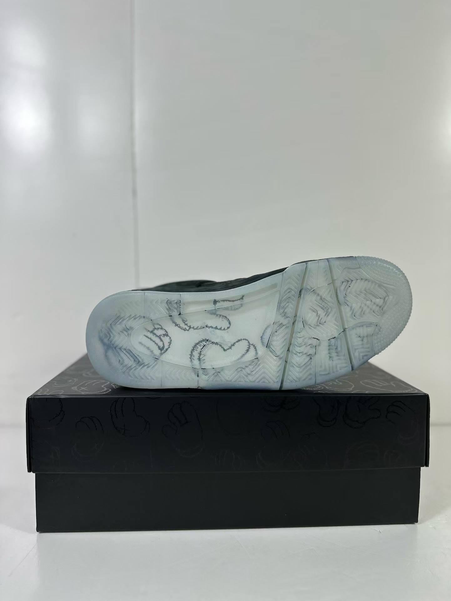 「#2330」Jordan Air Jordan 4 retro kaws suede lightweight wear-resistant non-slip mid-top - Image 5