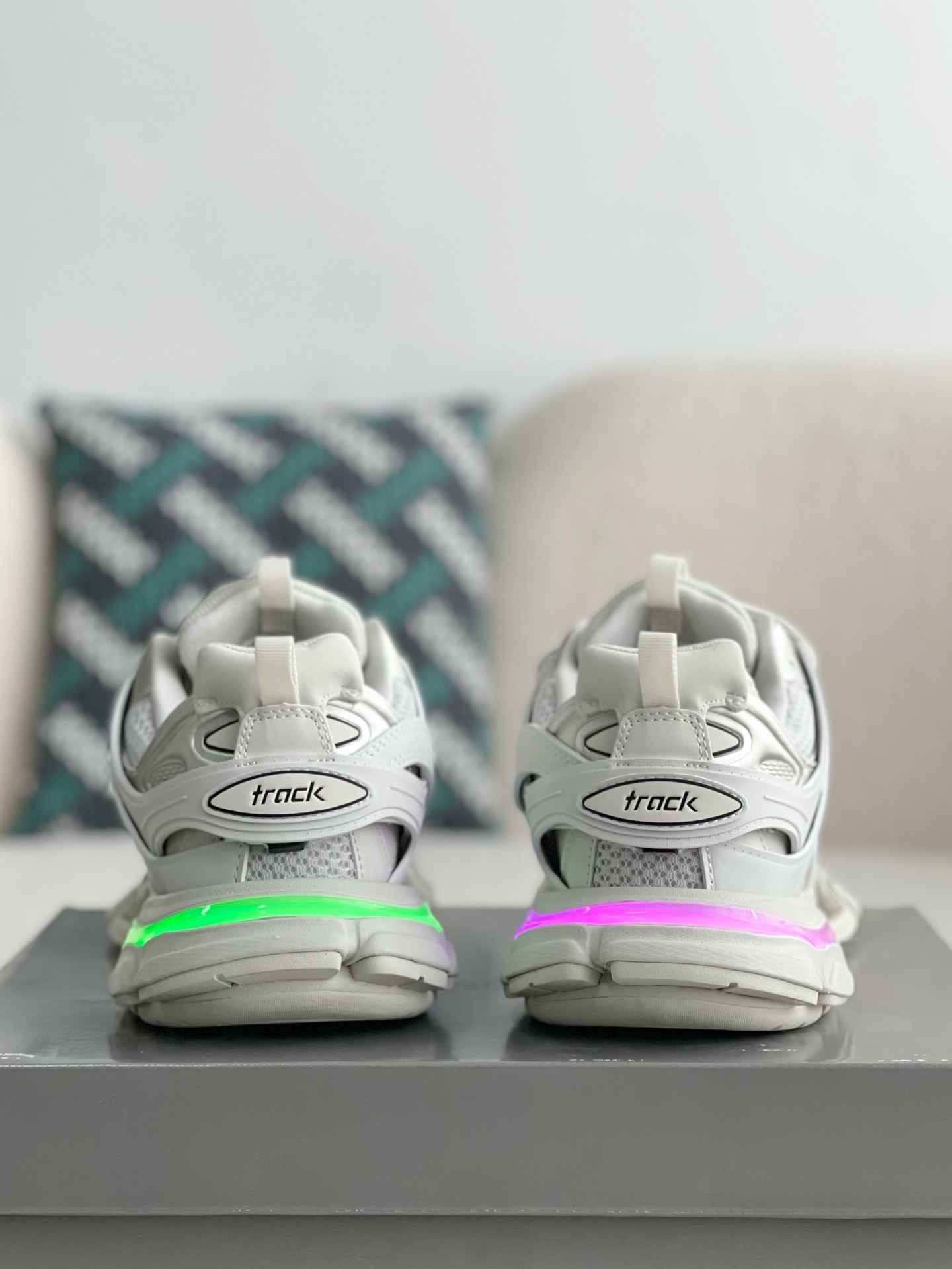 「#2350」Balenciaga Track 1.0 track led Trainers - Image 3
