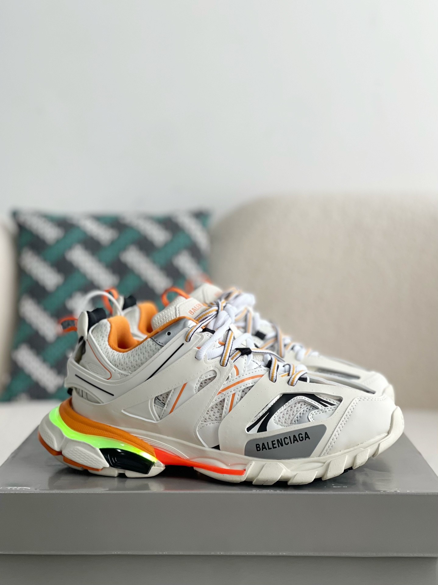 「#2351」Balenciaga Track 1.0 track led Trainers - Image 2