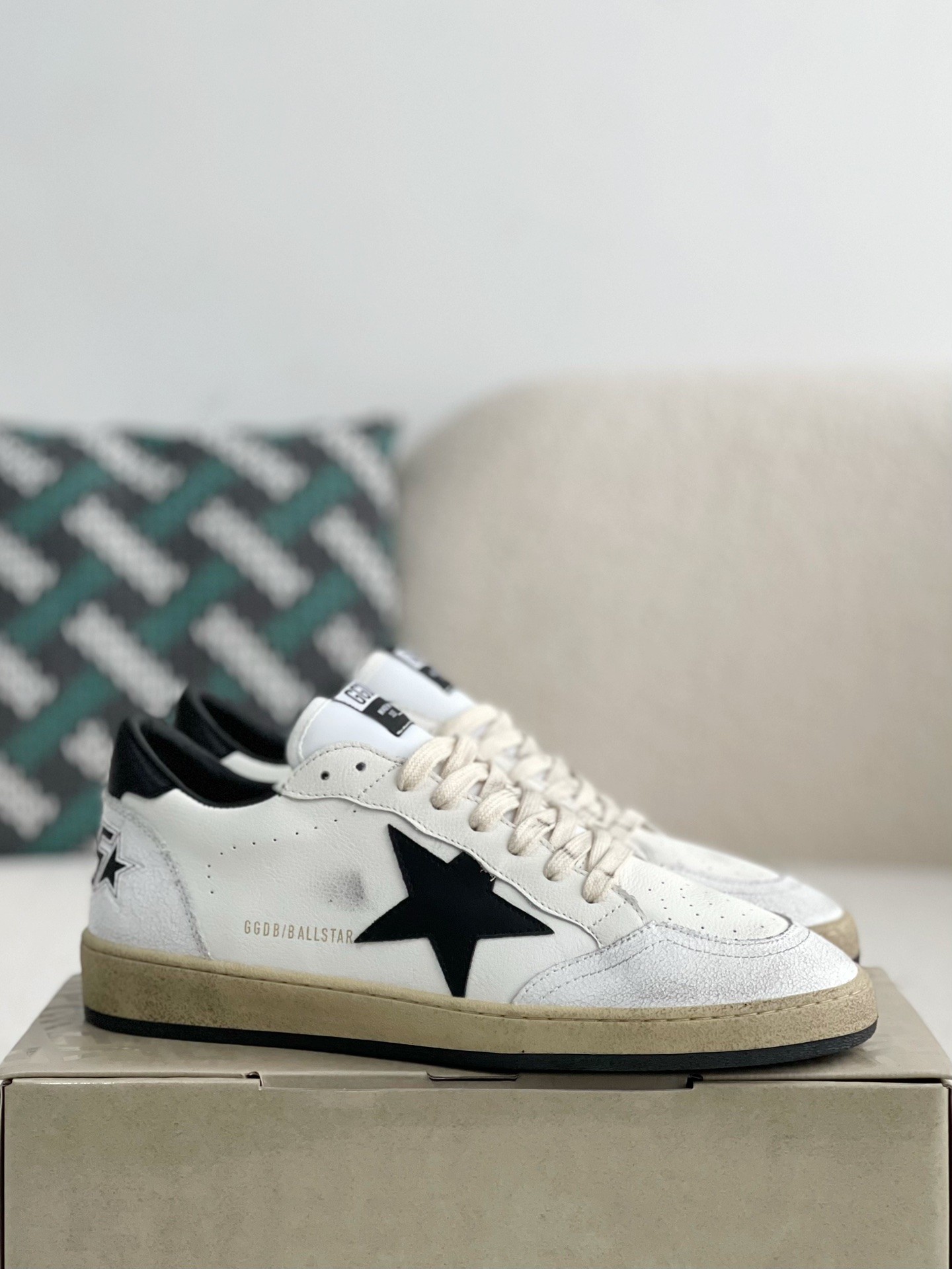 「#2405」Golden Goose Ball Star Casual sneakers - Image 2