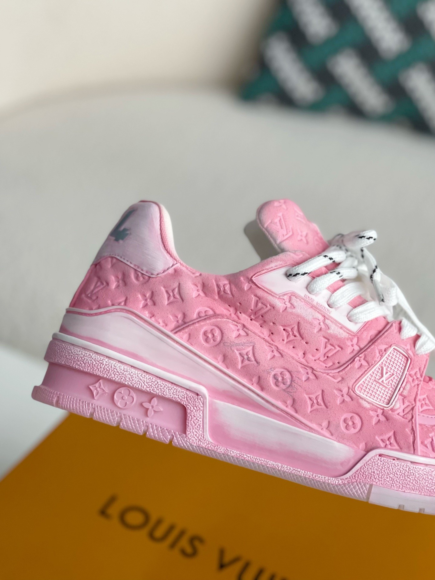 「#2416」 LOUIS VUITTON TRAINER SNEAKERS - Image 7