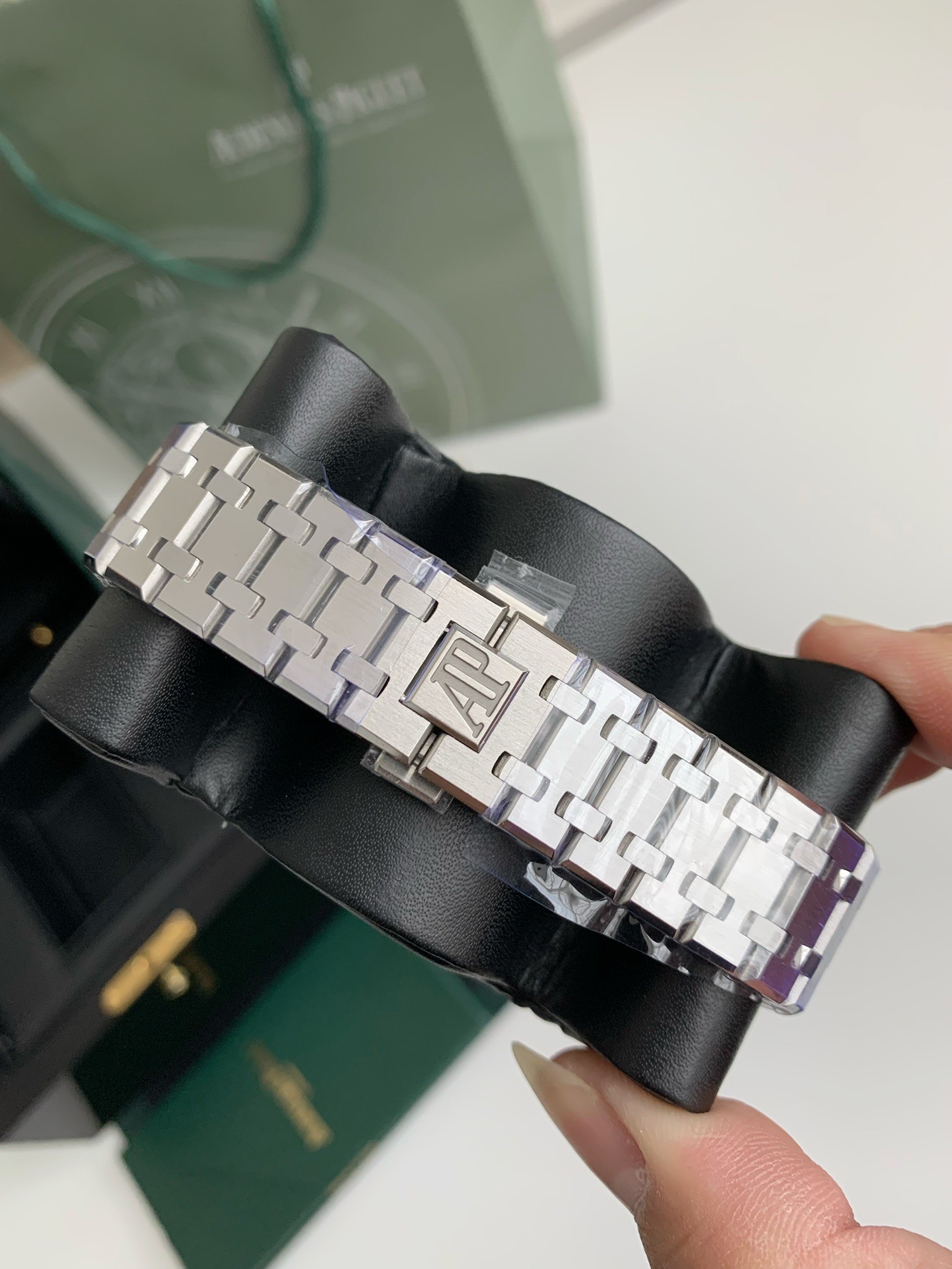 「#2435」Audemars Piguet Royal Oak Series Men's Watch 41mm - Image 7