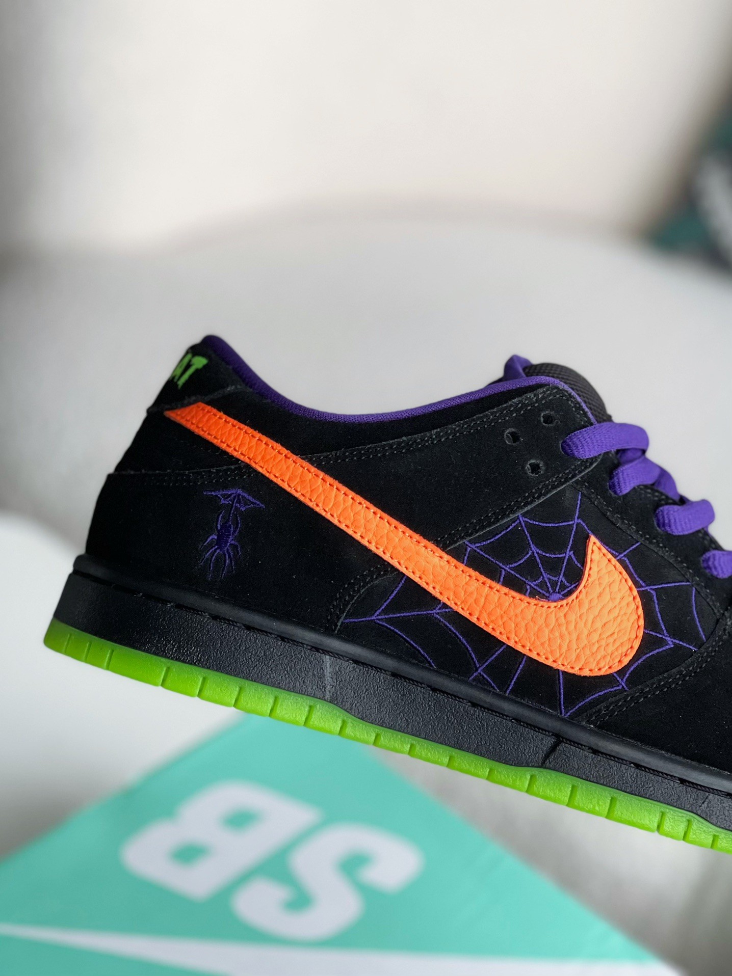 「#2404」Nike Dunk SB "Night of Mischief" Halloween Suede - Image 7