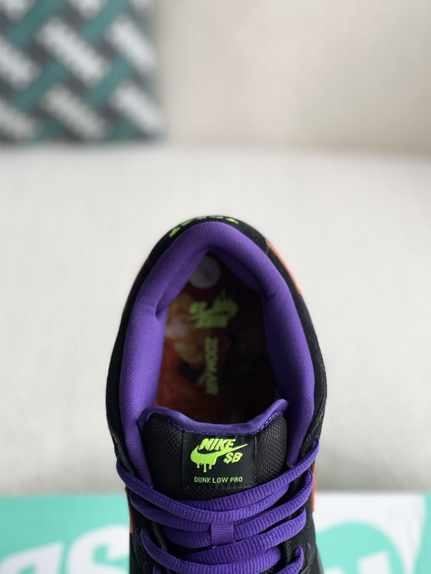 「#2404」Nike Dunk SB "Night of Mischief" Halloween Suede - Image 8