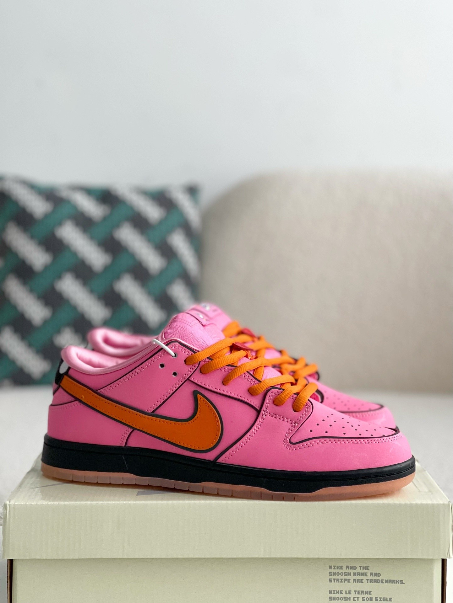 「#2456」Nike Dunk x Powerpuff Girls SB Joint The Powerpuff Girls Casual sneakers - Image 2