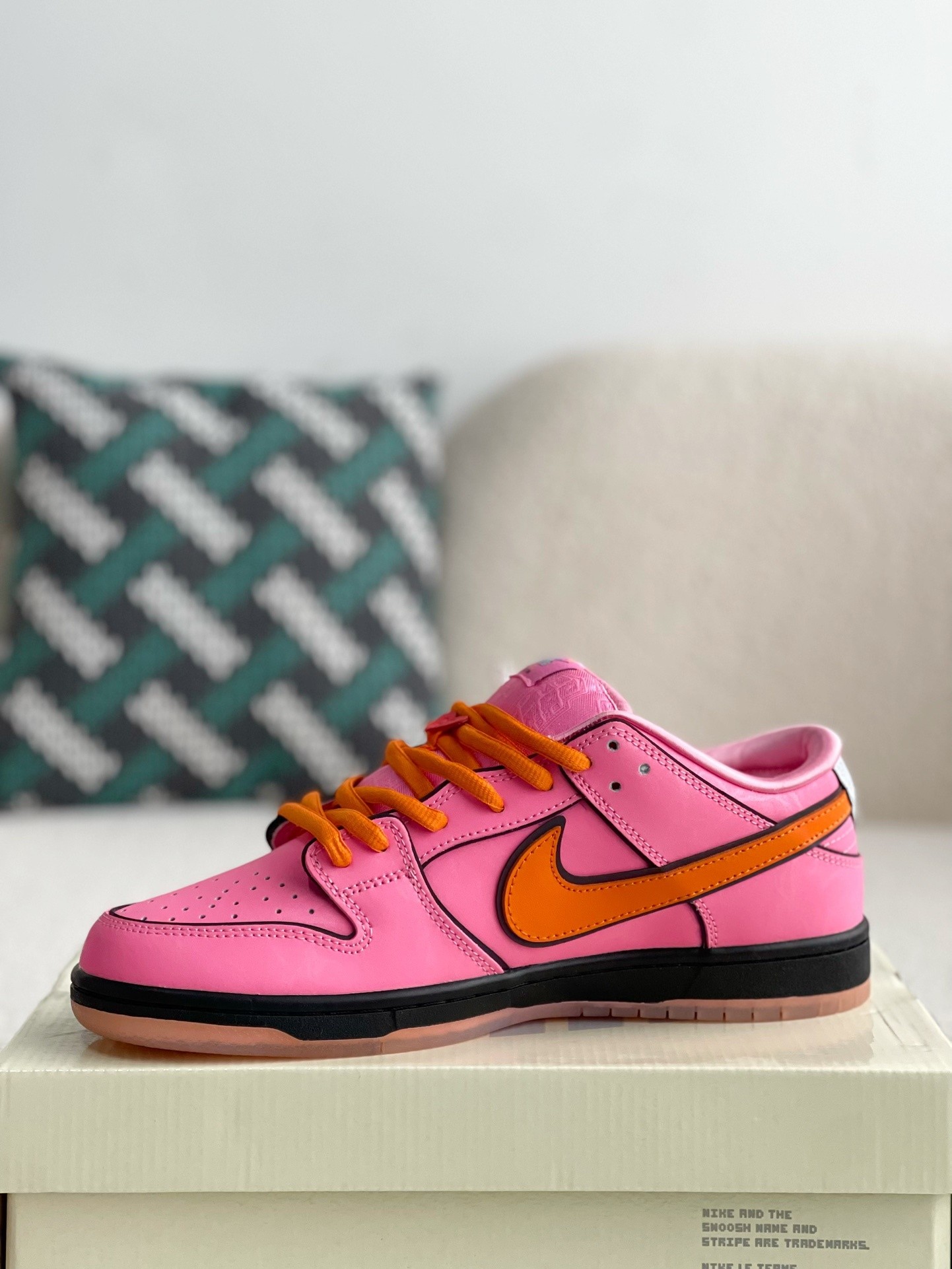 「#2456」Nike Dunk x Powerpuff Girls SB Joint The Powerpuff Girls Casual sneakers - Image 4