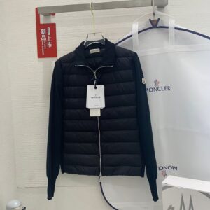「#2459」MONCLER Autumn and Winter New Women's Knitted Down Sweater