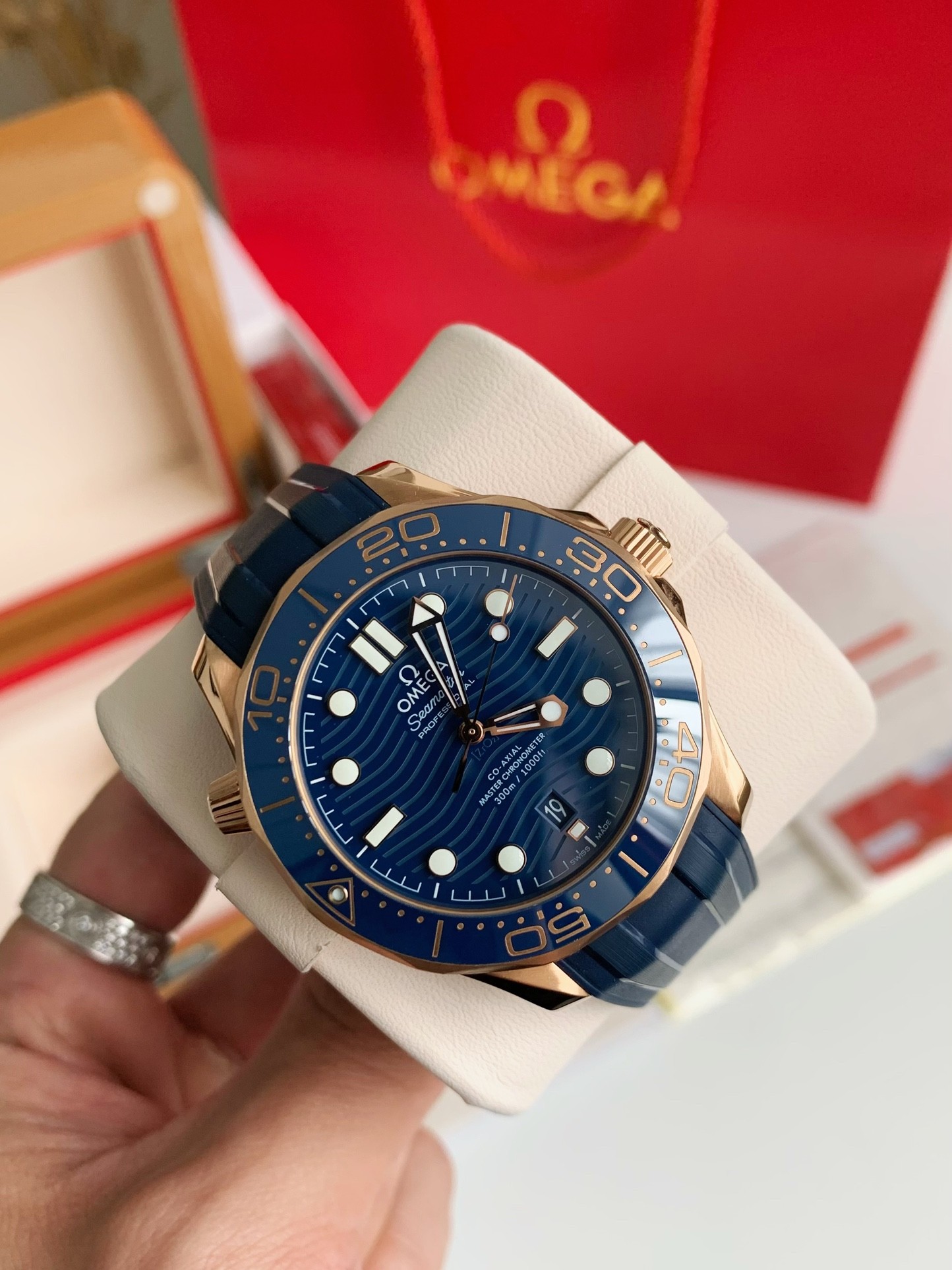 「#2472」Omega Seahorse Series 300-meter dive wristwatch,43.5mm - Image 2