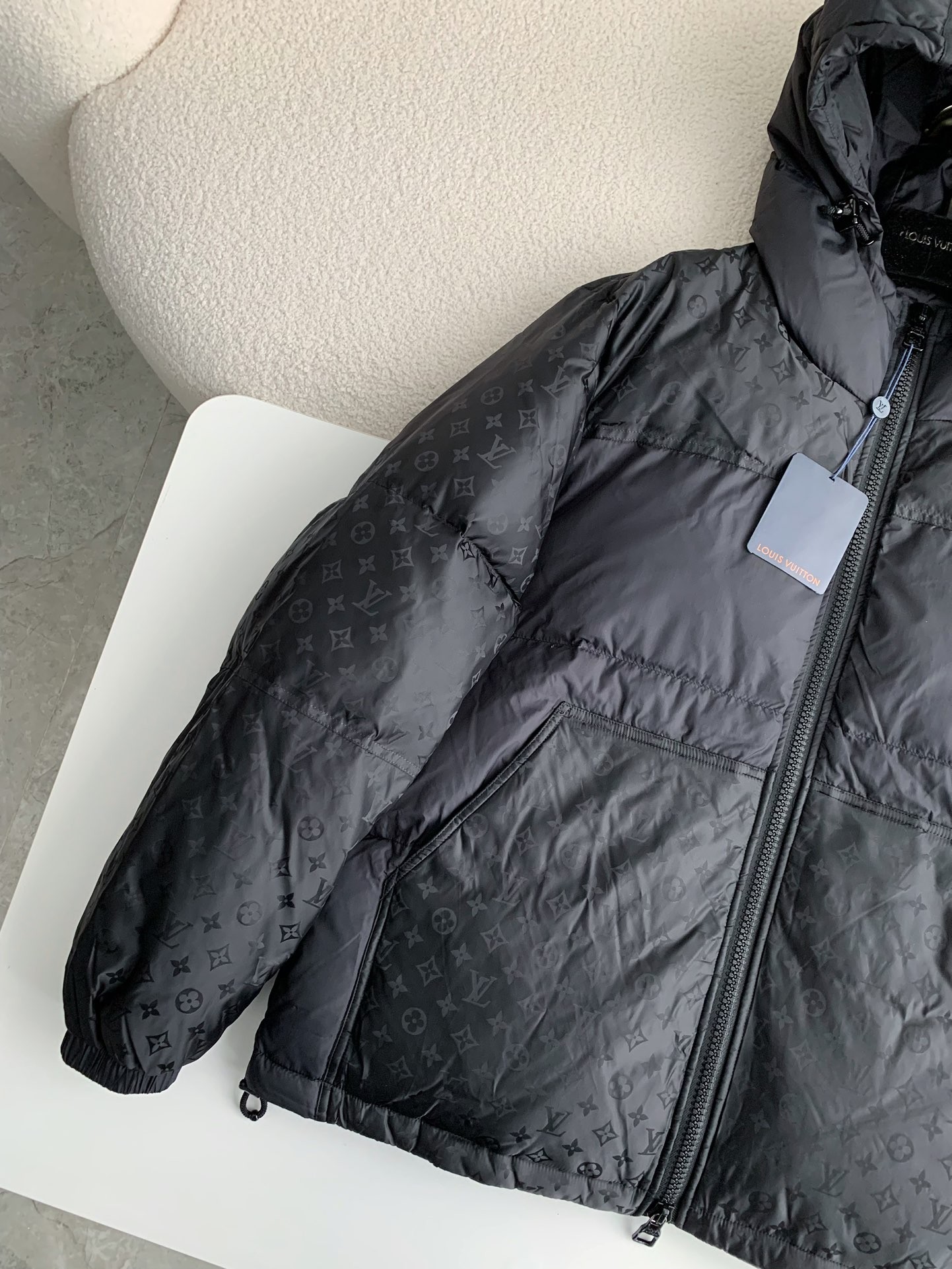 「#895」LOUIS VUITTON LOGO Down Jacket - Image 2