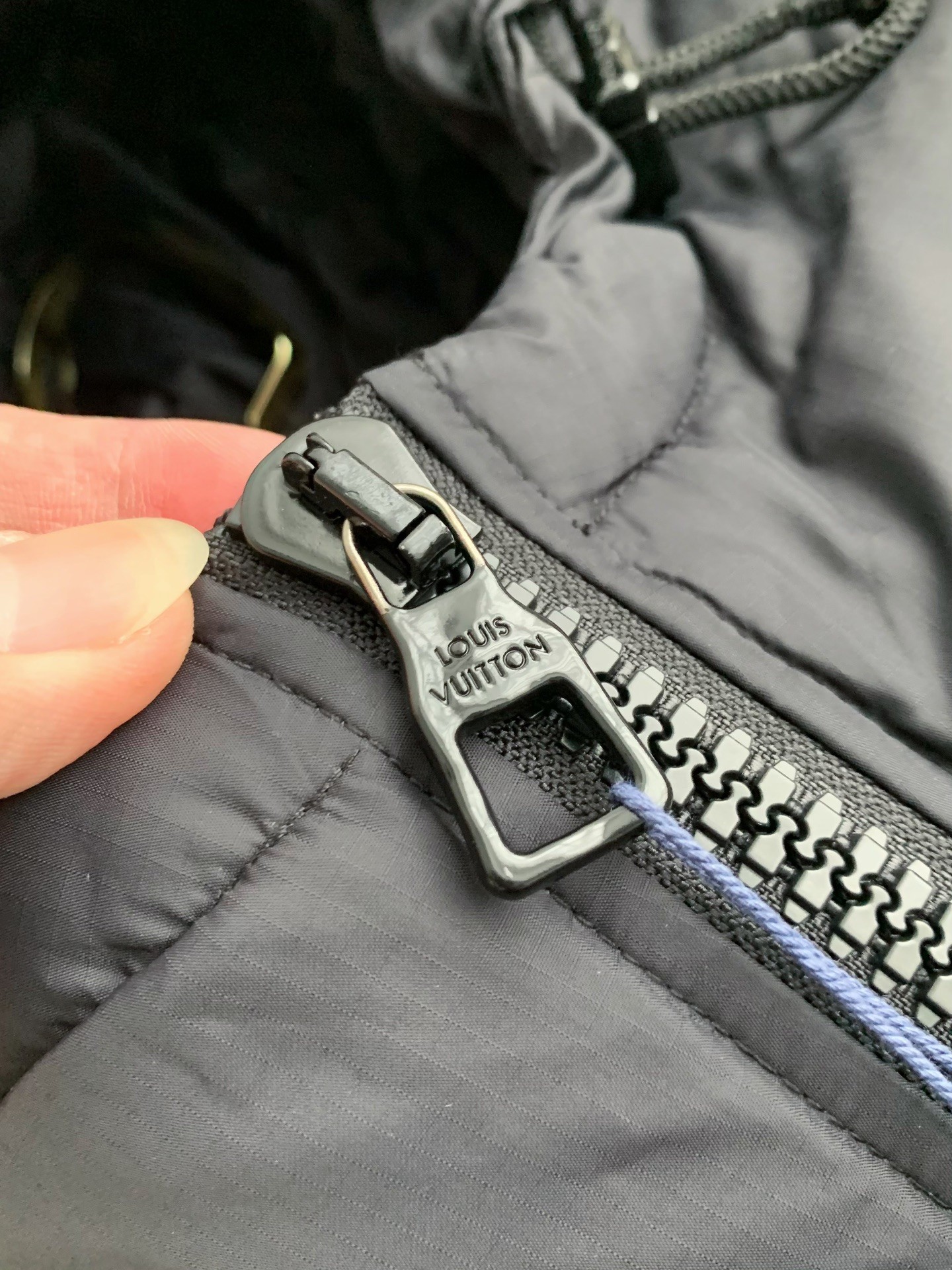 「#895」LOUIS VUITTON LOGO Down Jacket - Image 5