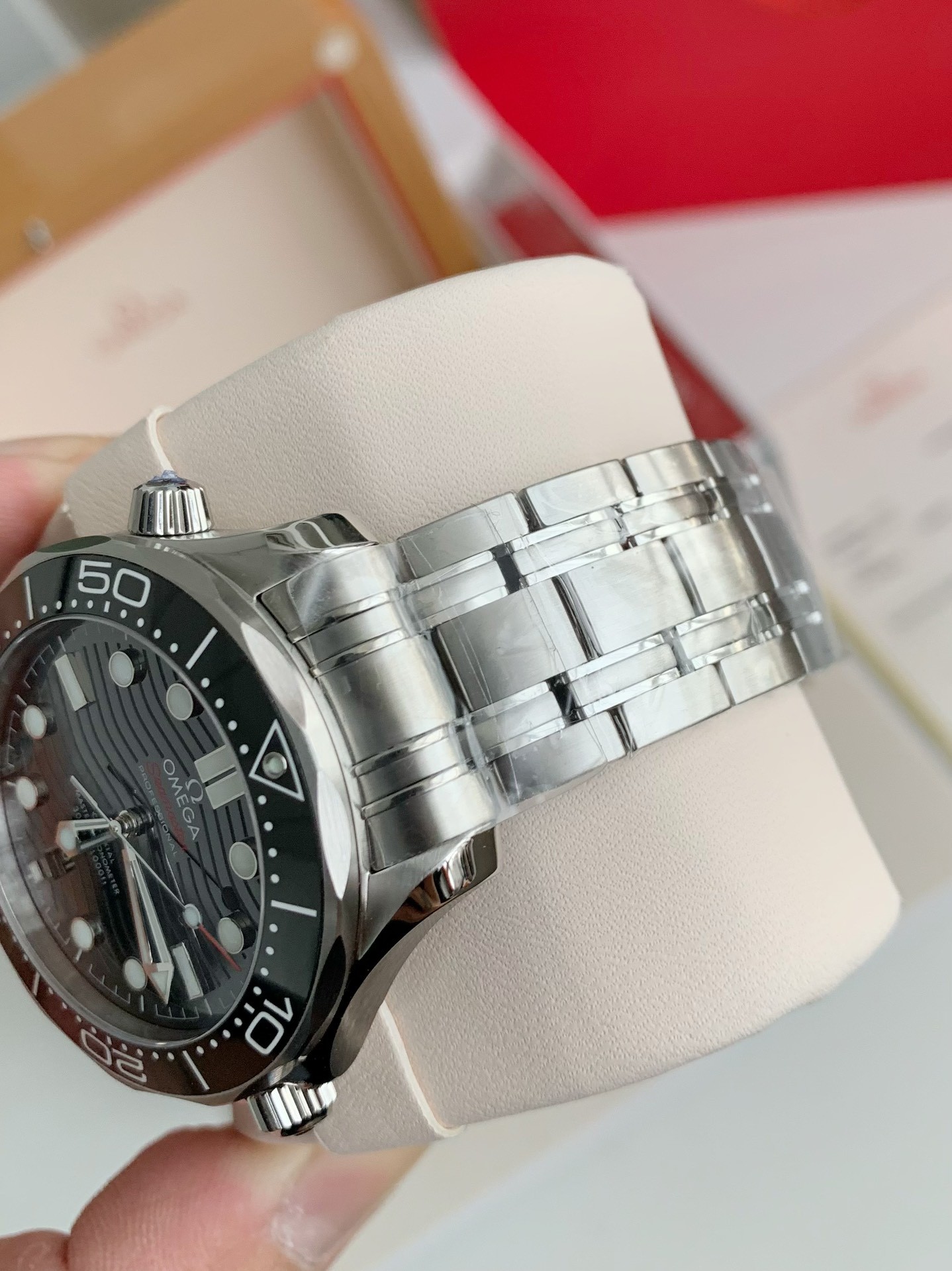 「#2485」Omega Seahorse Series 300-meter dive wristwatch,43.5mm - Image 7