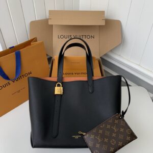 「#2502」Louis Vuitton Low Key Cabas Mid -number Handbag M25343  Size: 30*14*47cm