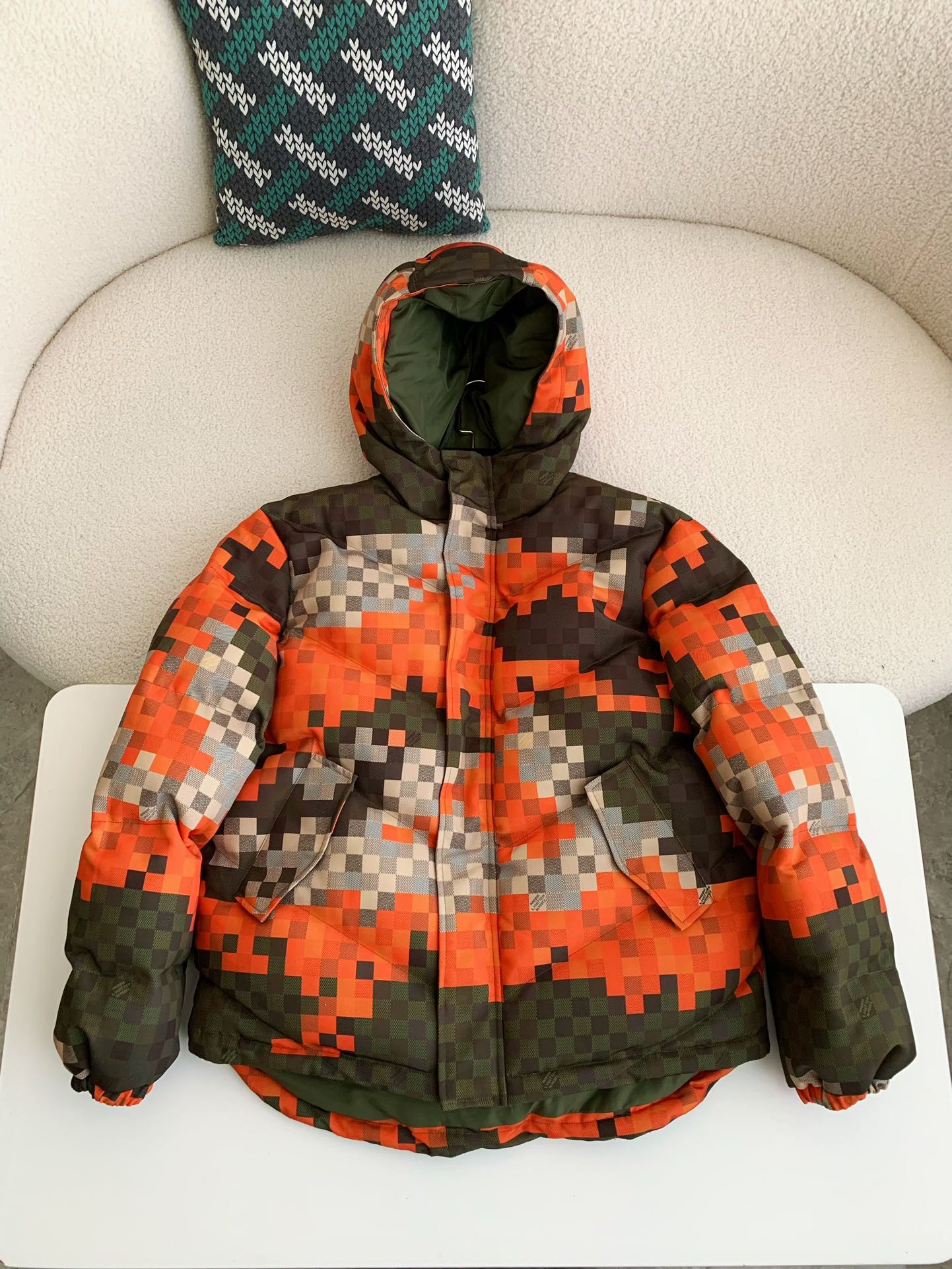 「#2526」Louis Vuitton FW24 Casual down jacket