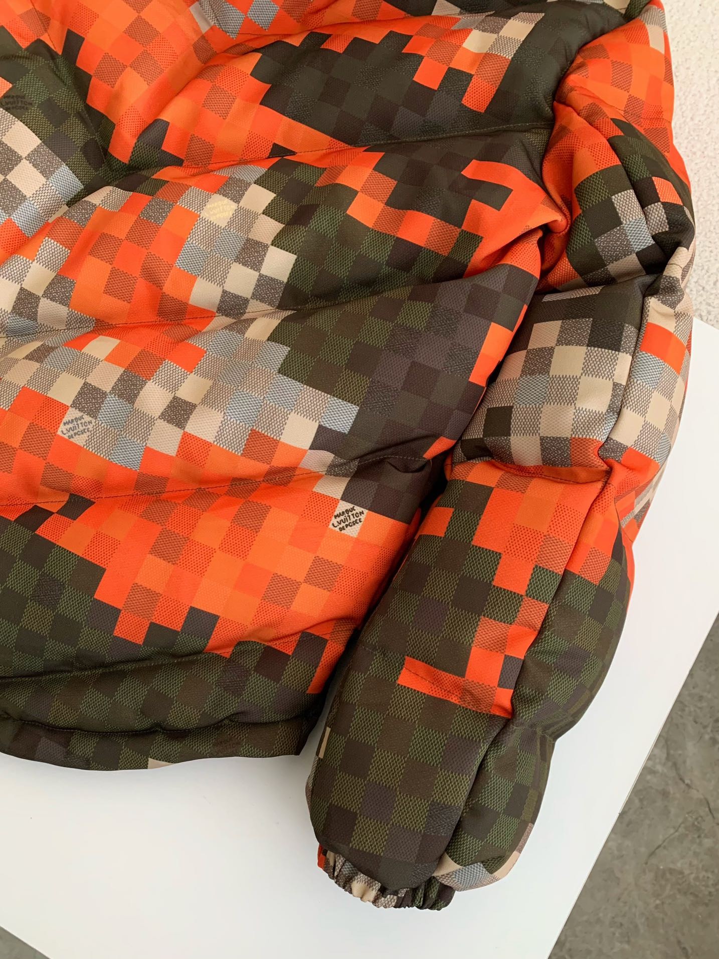 「#2526」Louis Vuitton FW24 Casual down jacket - Image 8