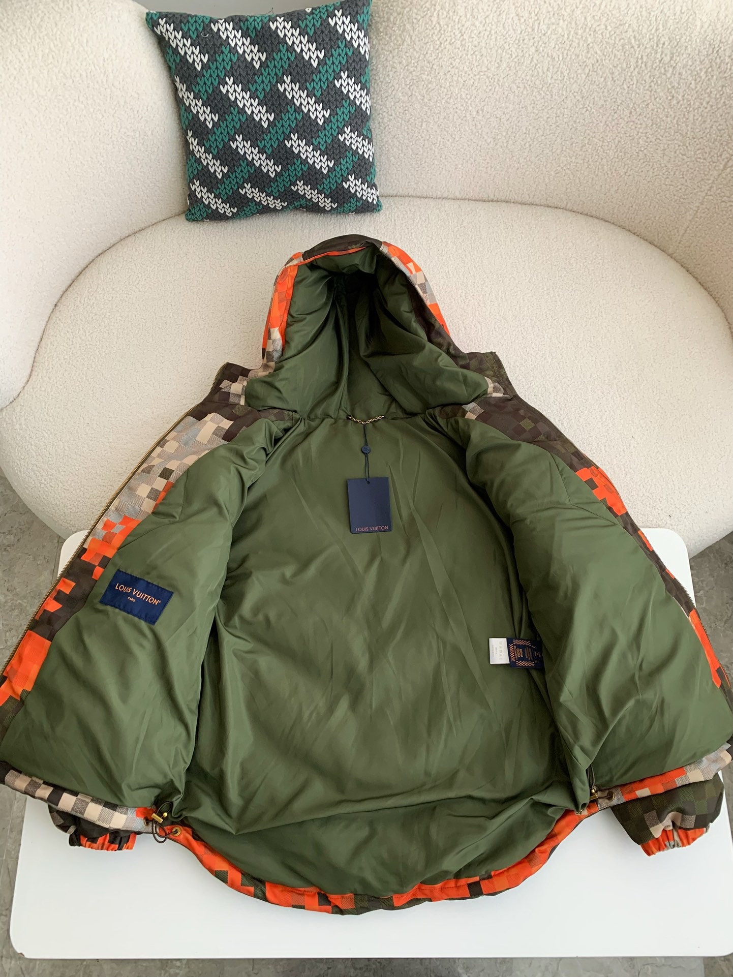 「#2526」Louis Vuitton FW24 Casual down jacket - Image 10
