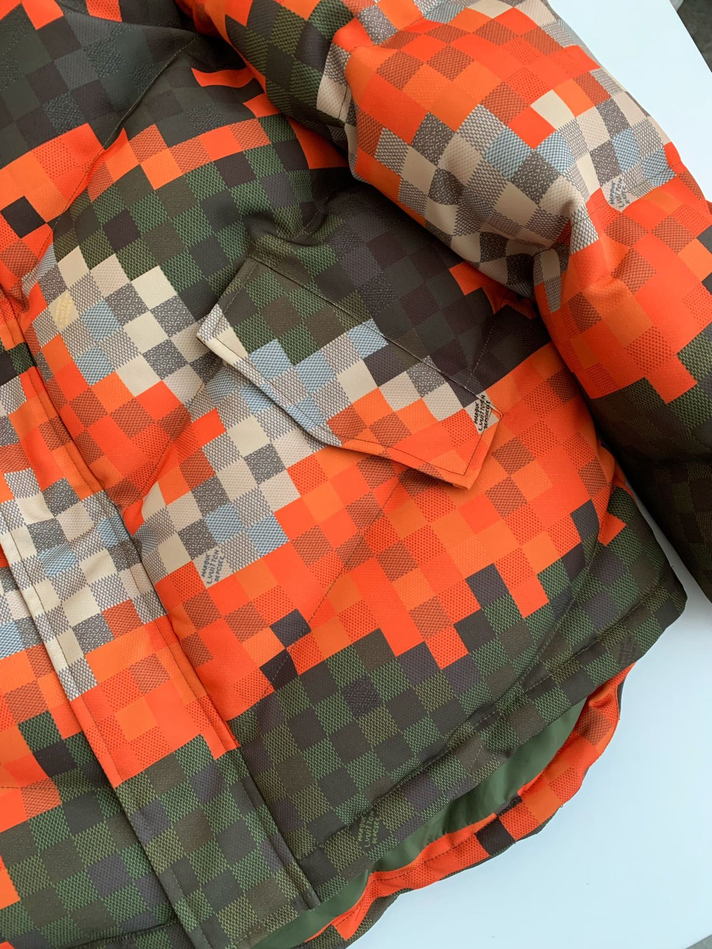 「#2526」Louis Vuitton FW24 Casual down jacket - Image 4