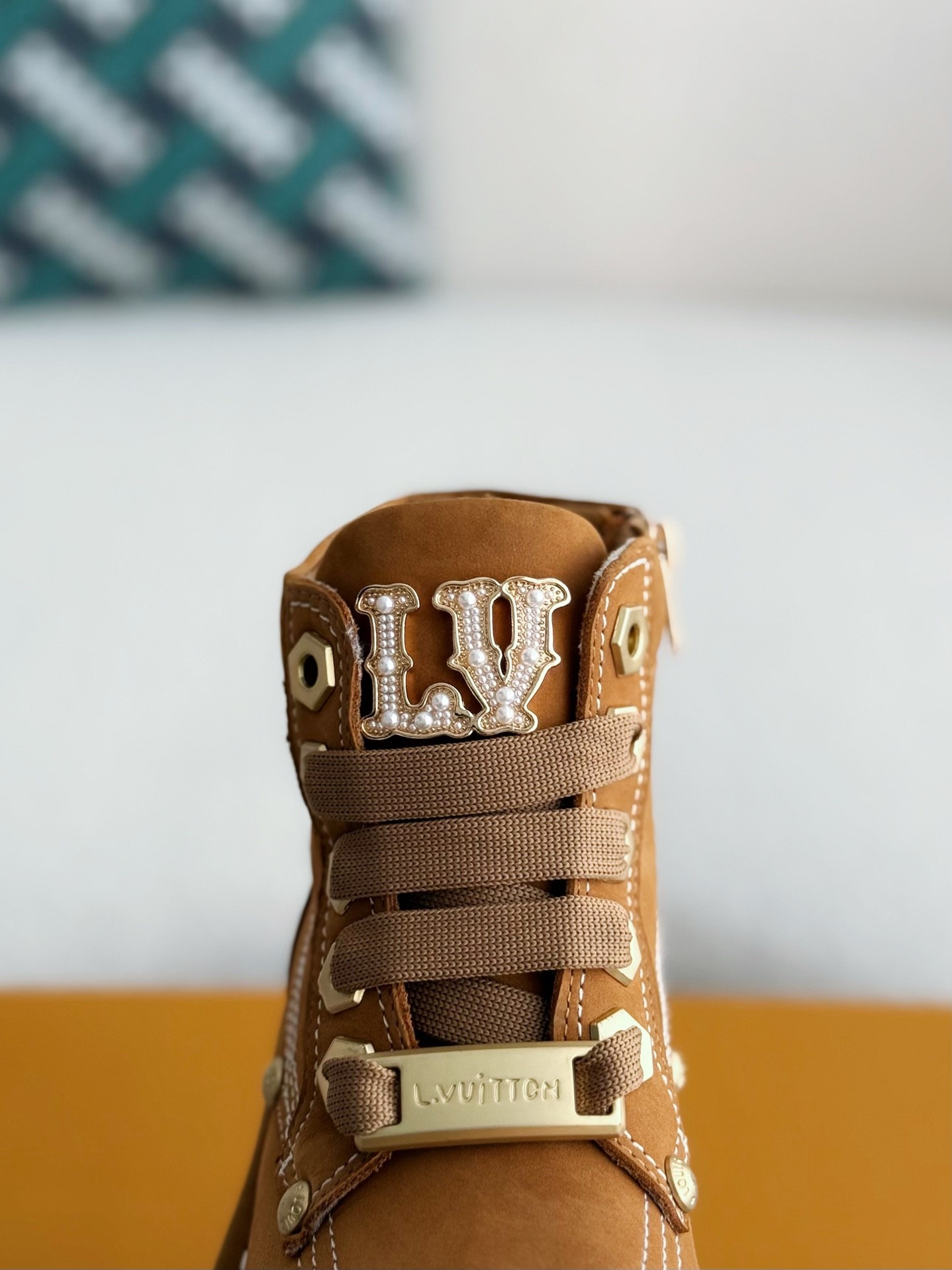 「#2556」LOUIS VUITTON Round toe lace-up boots - Image 8