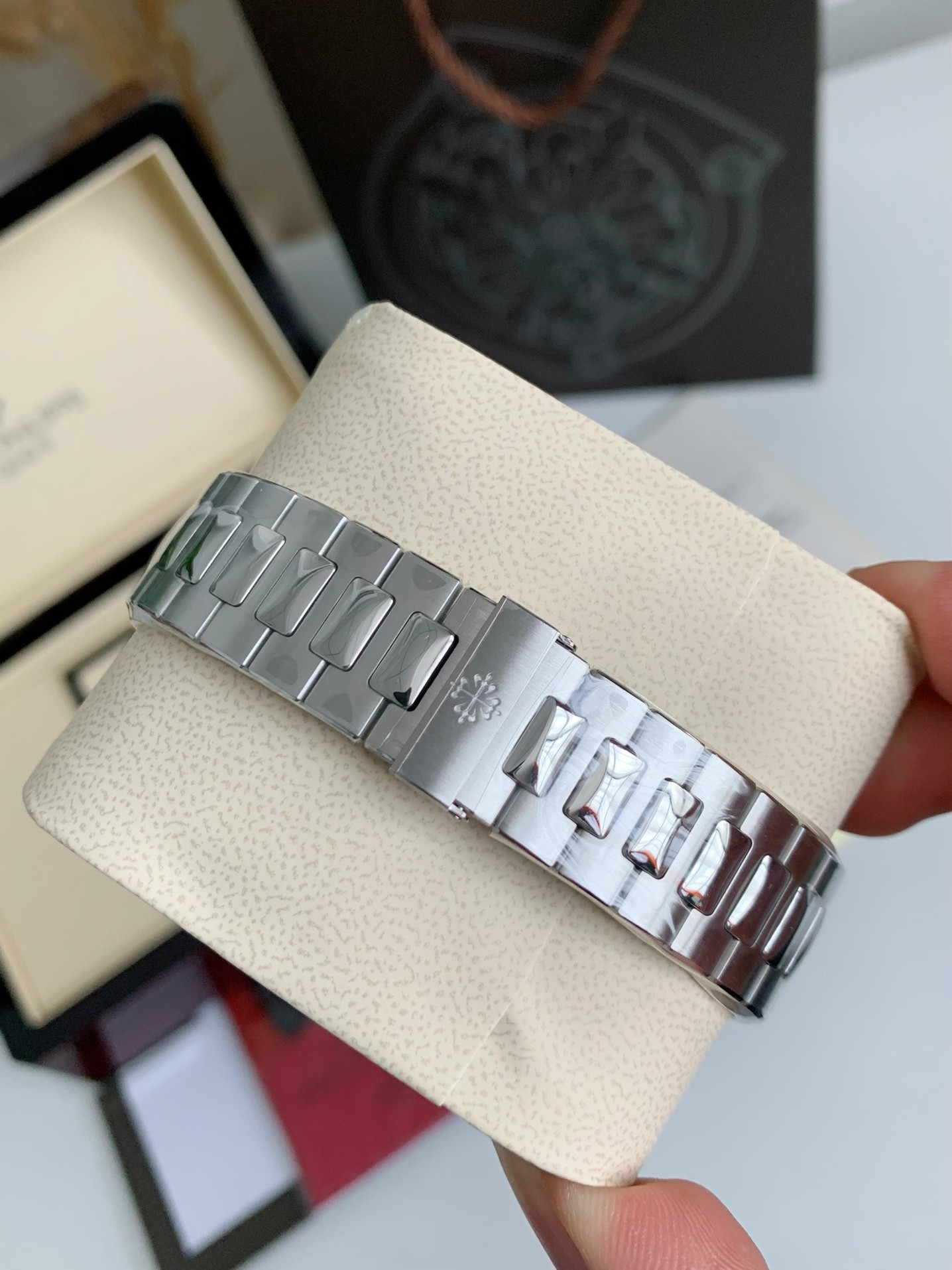 「#1398」PATEK PHILIPPE 5726 series watch - Image 7
