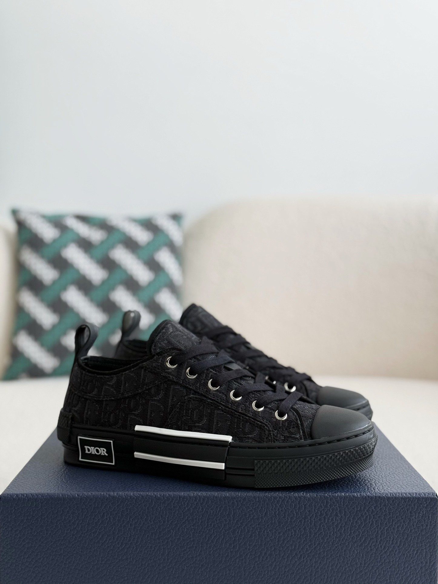 「#2624」Dior B23 logo print low top sneakers - Image 2