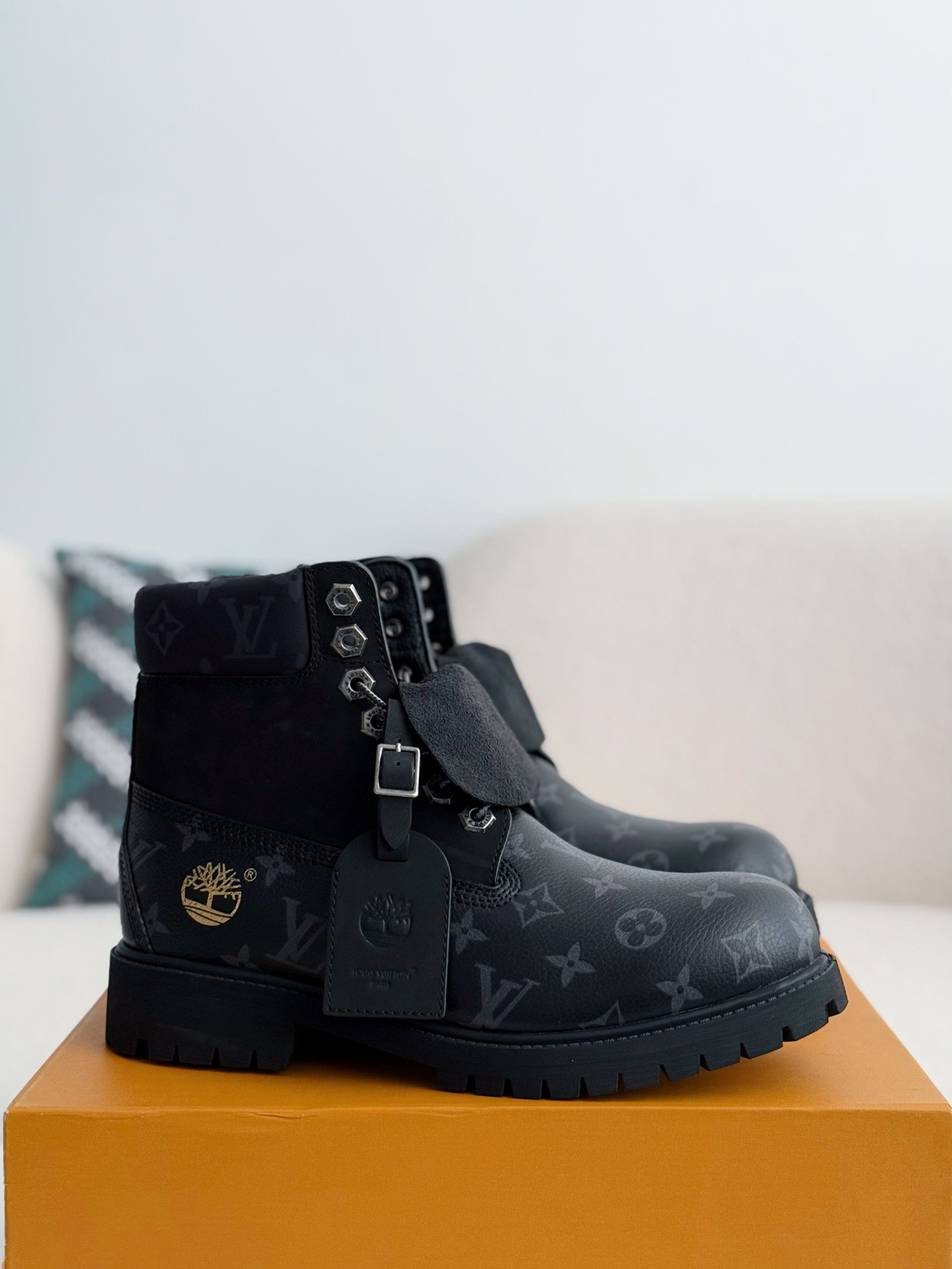 「#2647」Louis Vuitton x Timberland boots/Martin boots/boots - Image 2