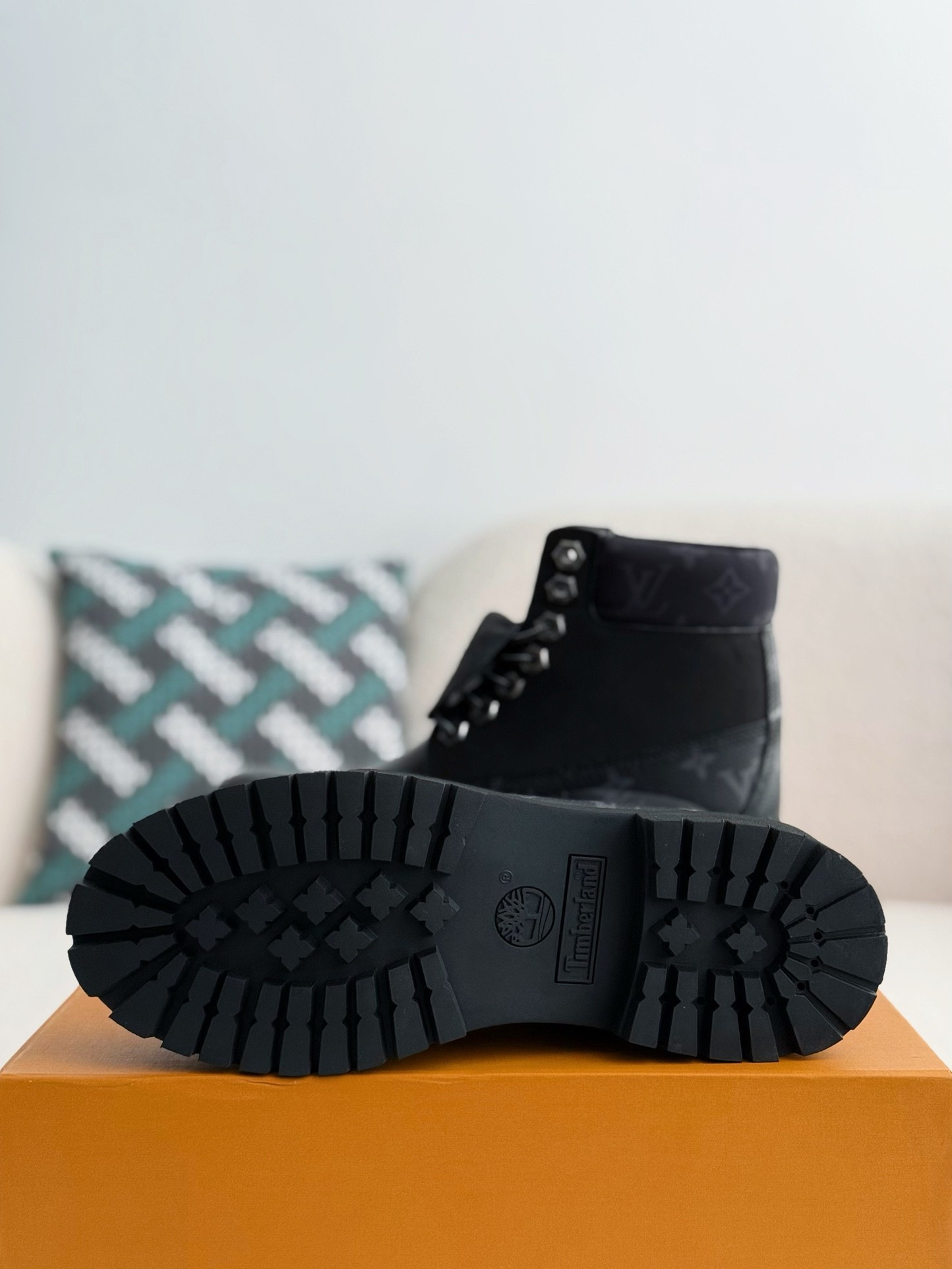 「#2647」Louis Vuitton x Timberland boots/Martin boots/boots - Image 5