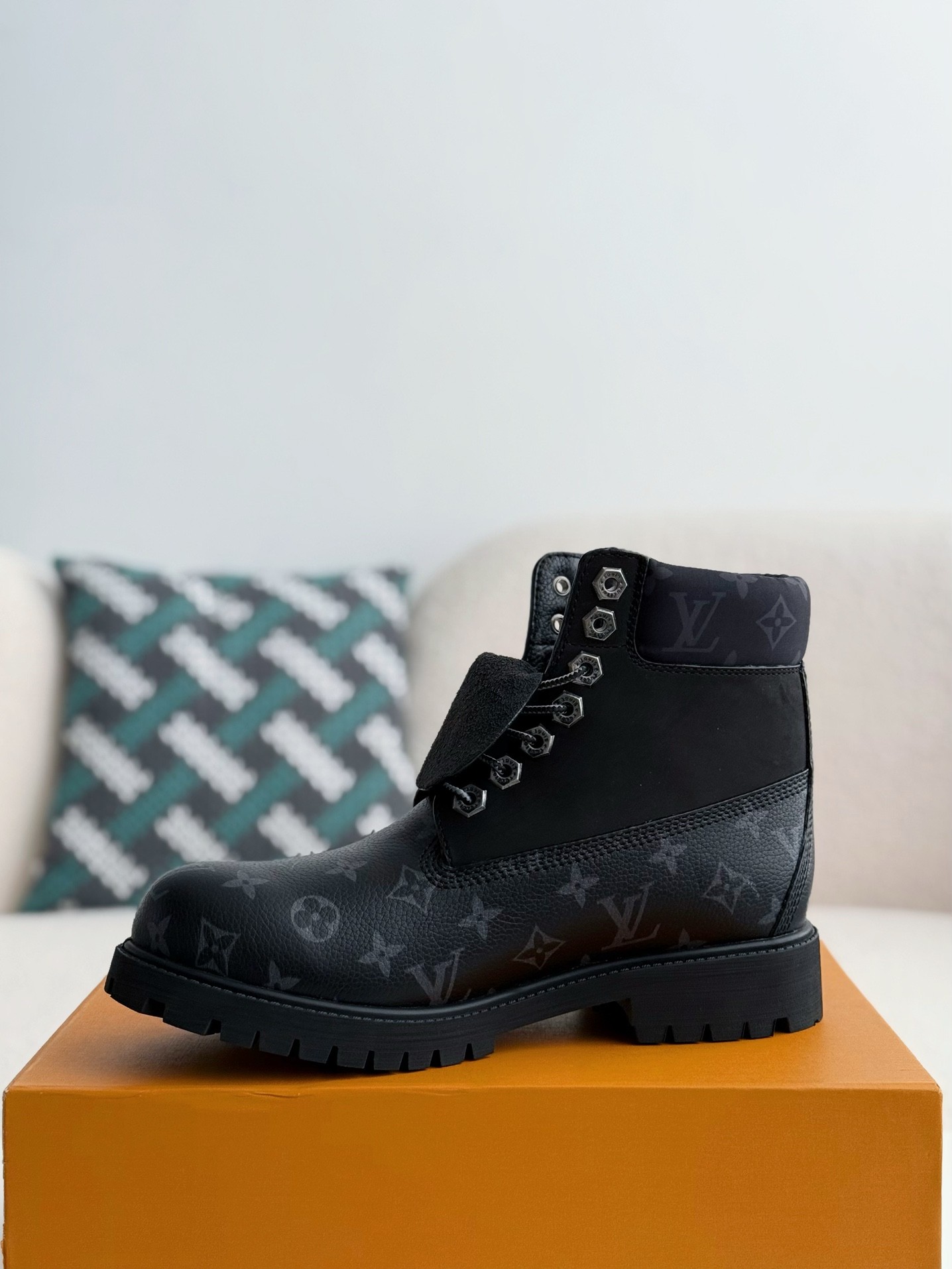 「#2647」Louis Vuitton x Timberland boots/Martin boots/boots - Image 4