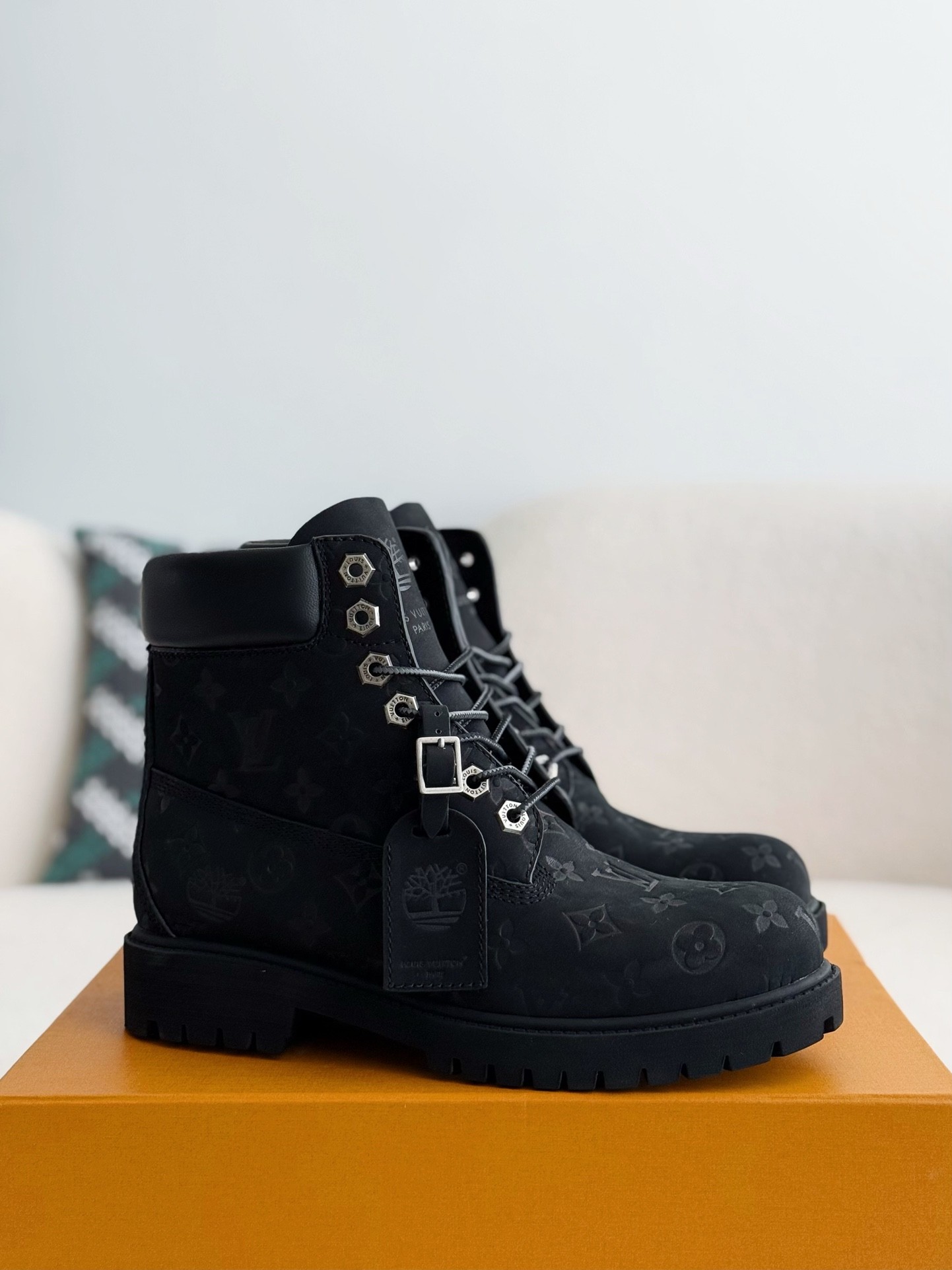 「#2645」Louis Vuitton x Timberland boots/Martin boots/boots - Image 2
