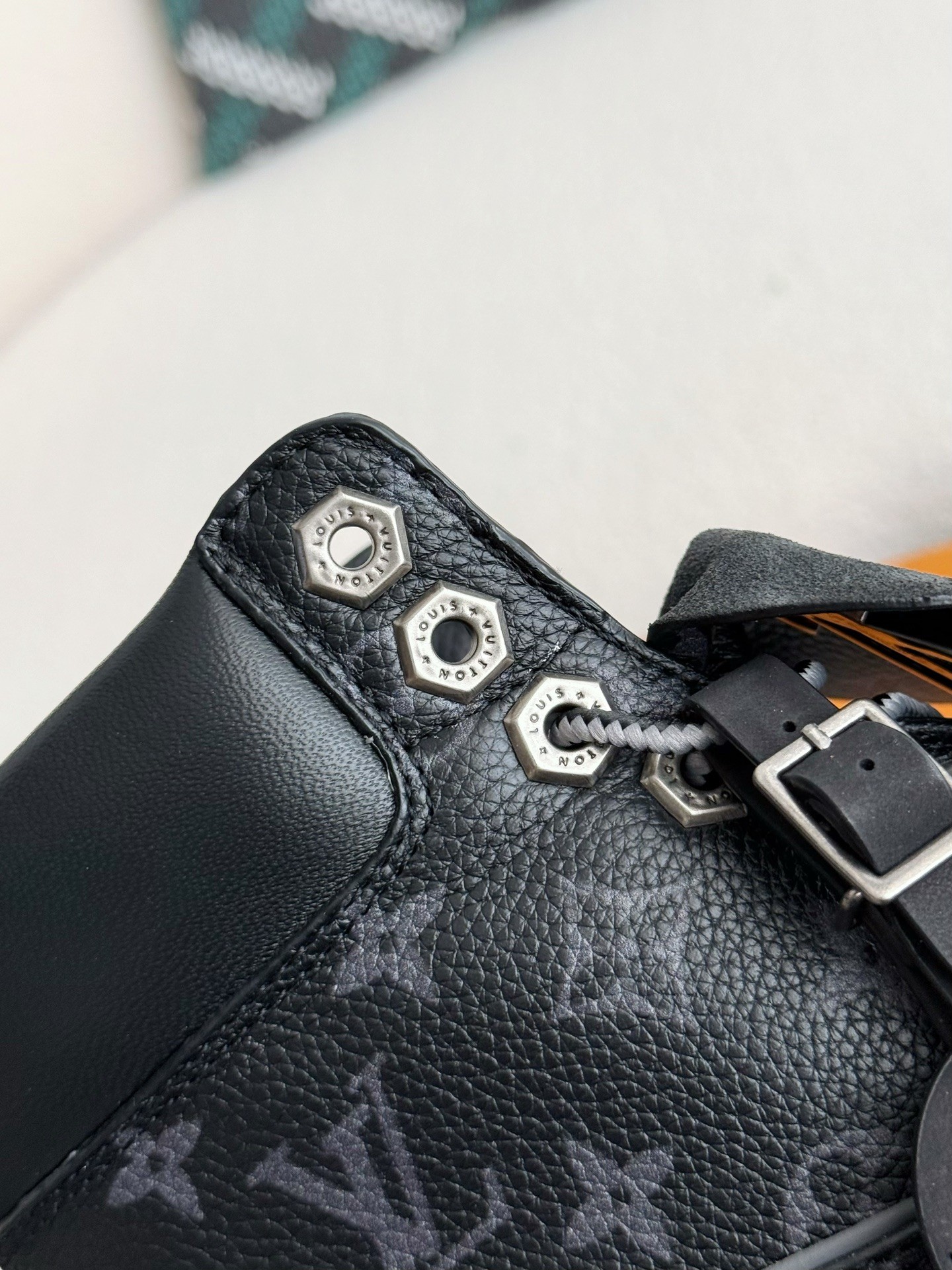 「#2432」louis vuitton & timberland Black boots/Martin boots/boots - Image 8